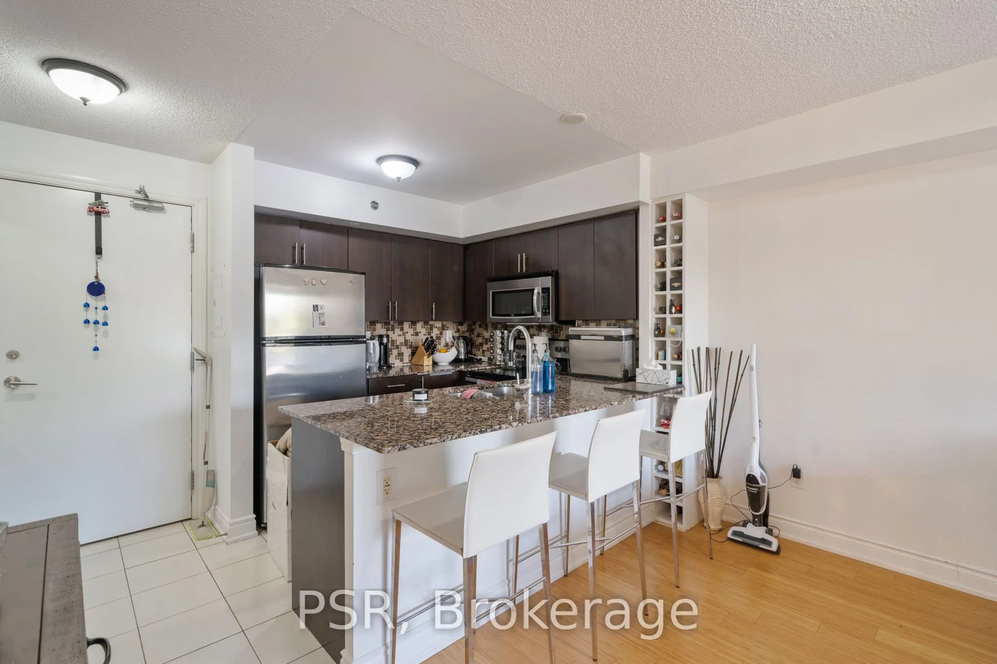 760 Sheppard Avenue W, #211