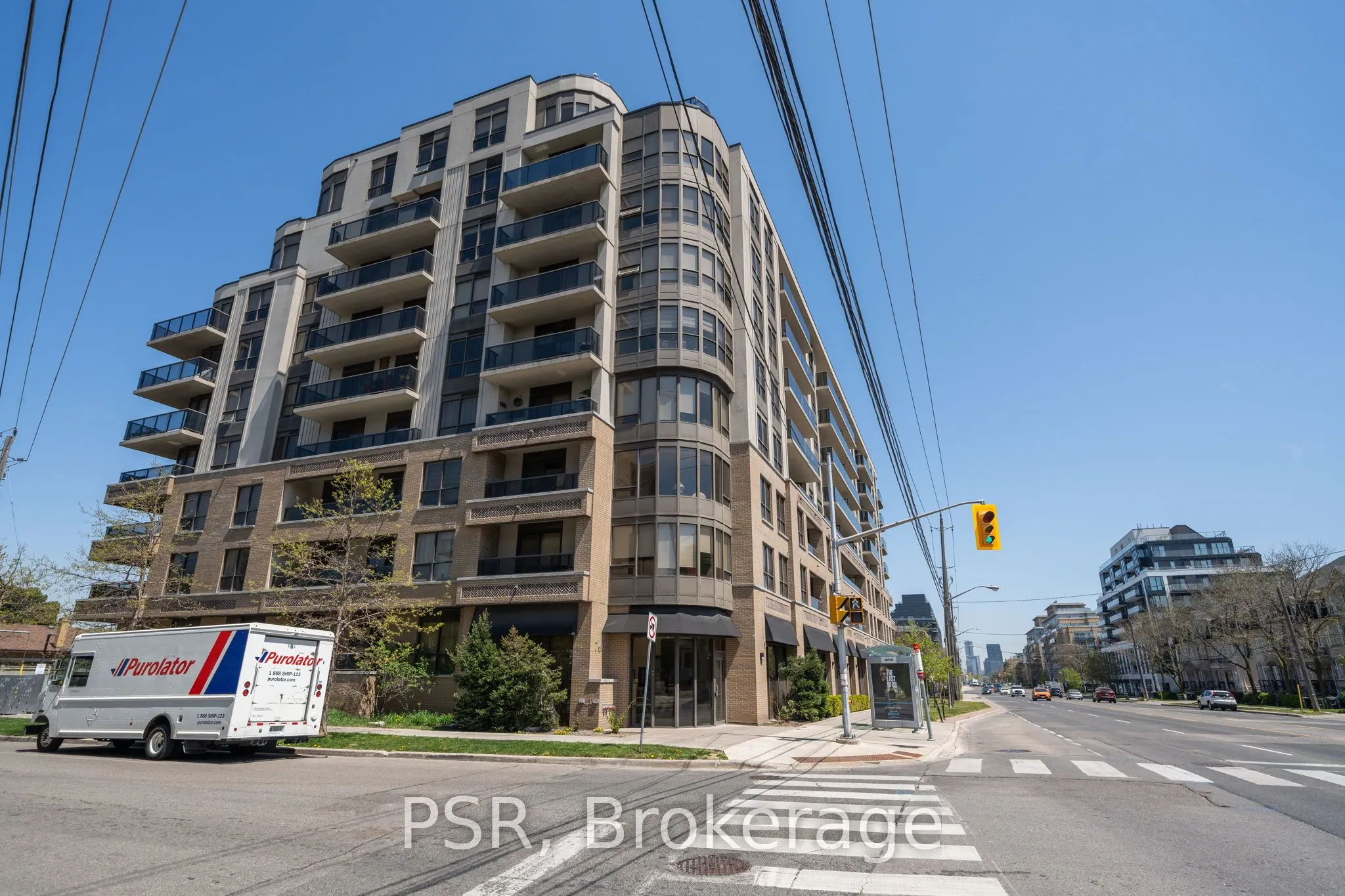 760 Sheppard Avenue W, #211