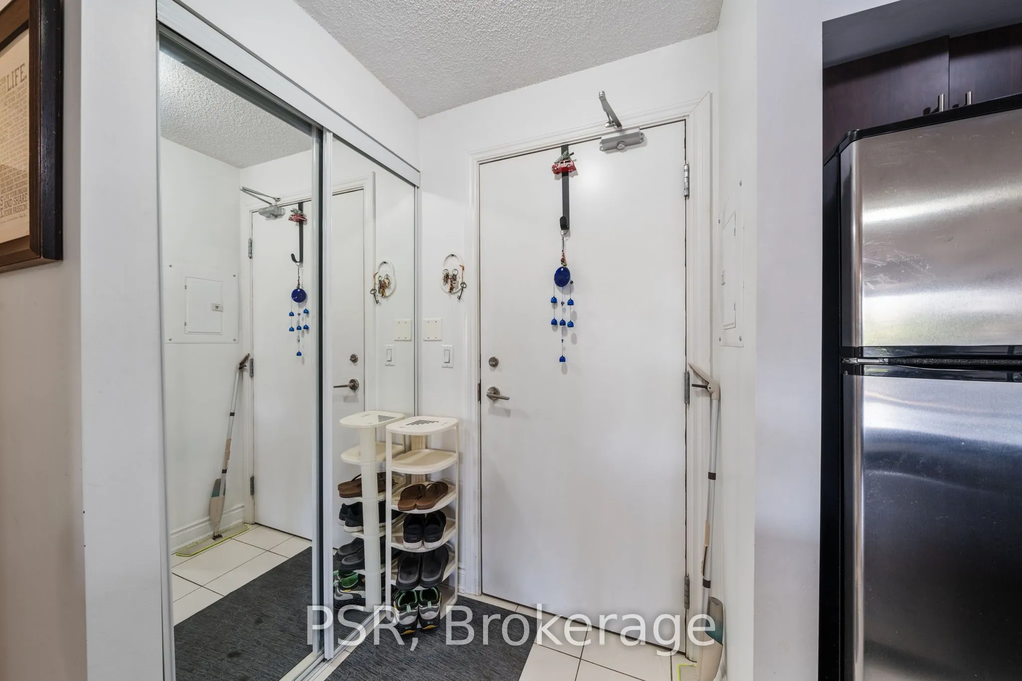 760 Sheppard Avenue W, #211