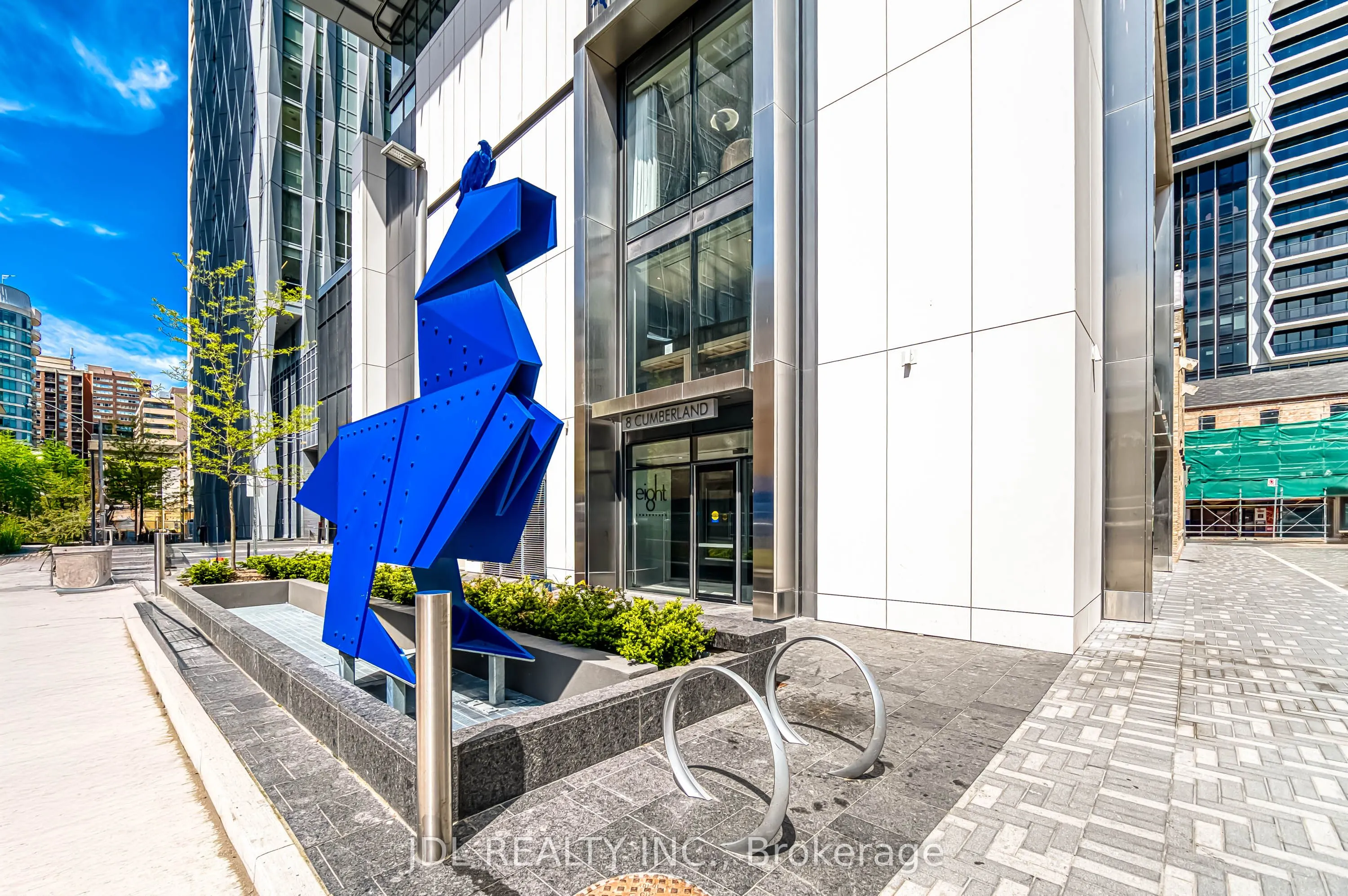 8 Cumberland Street, #3105