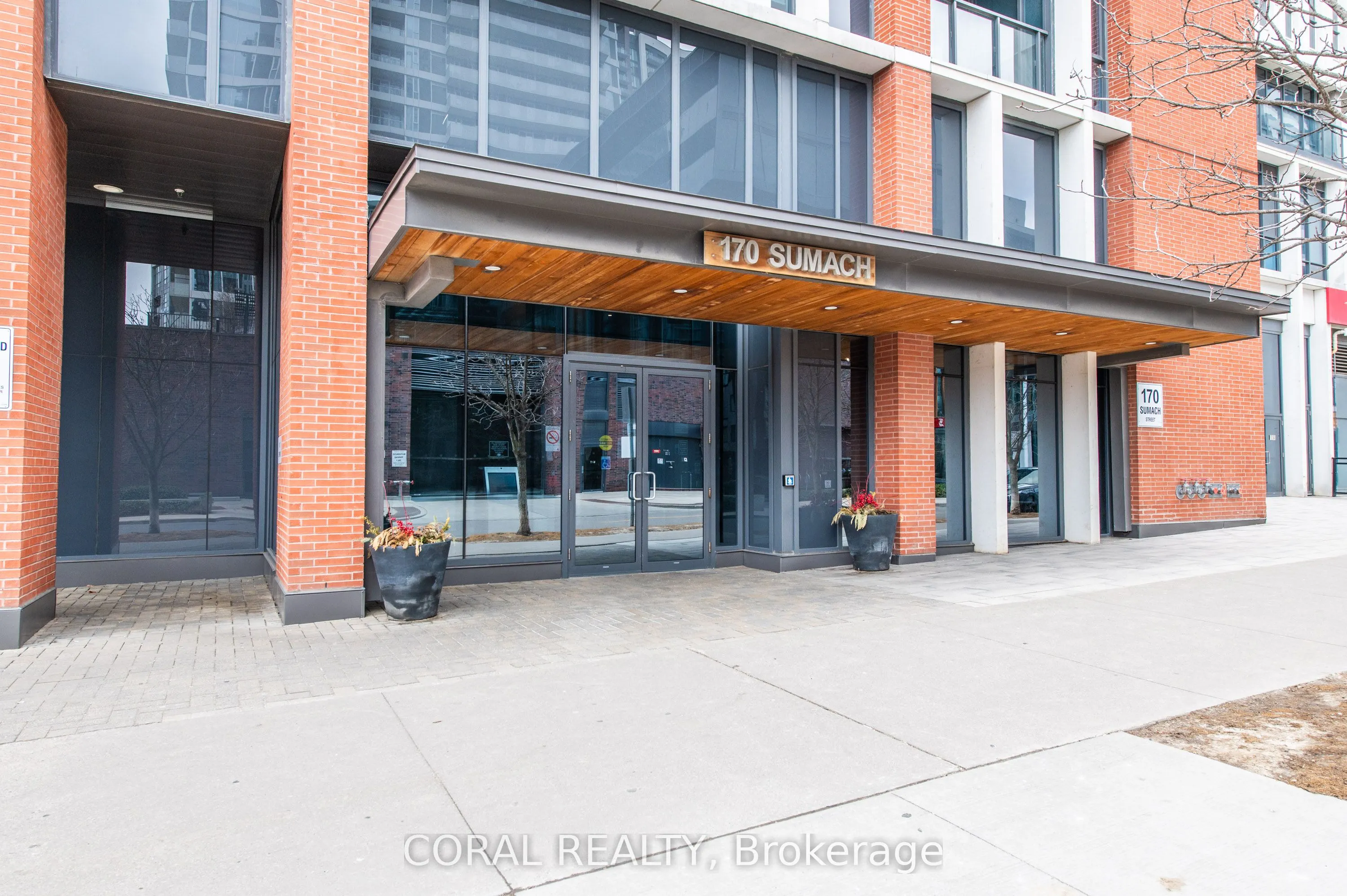 170 Sumach Street, #523