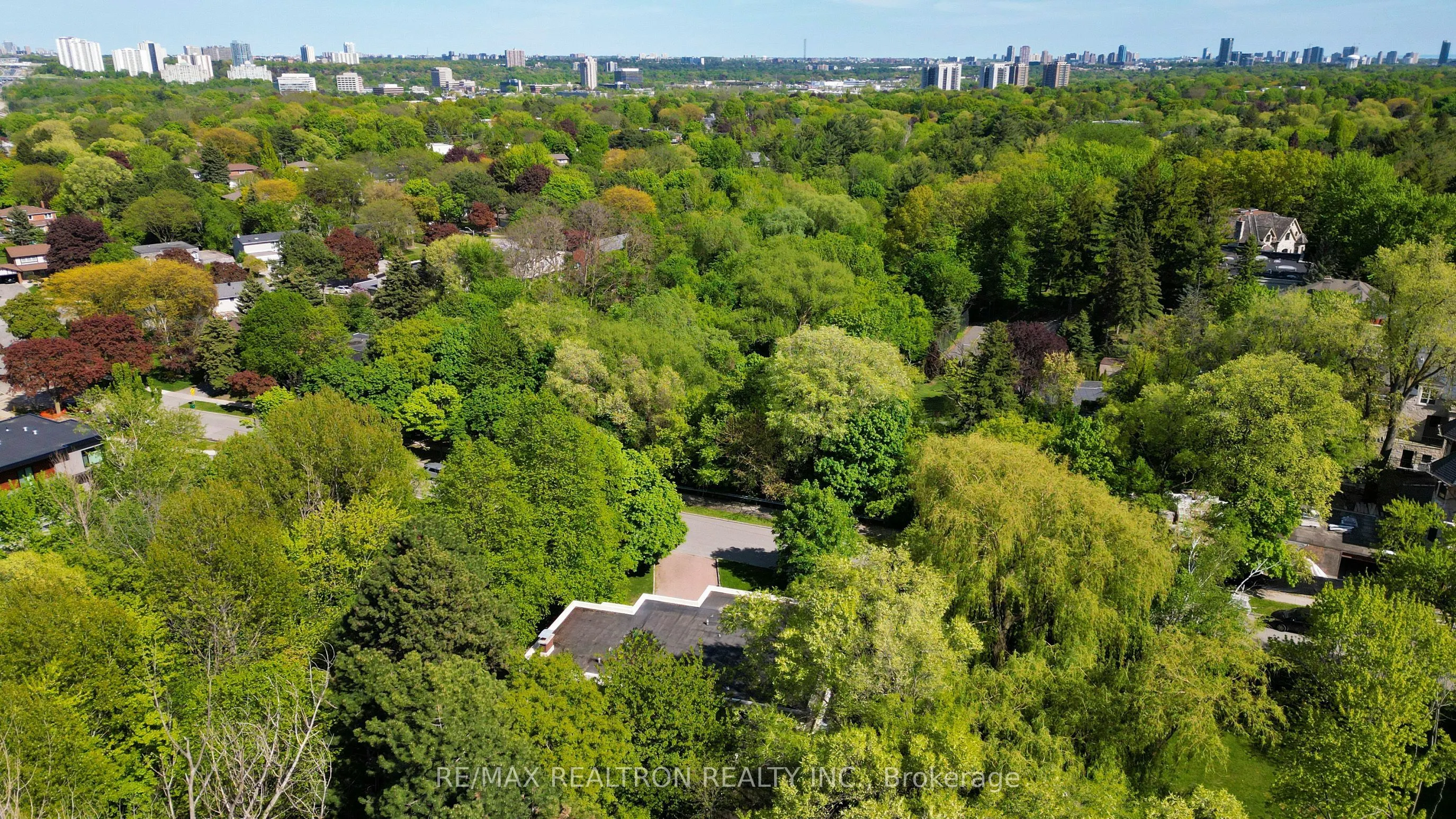48 Silvergrove Road