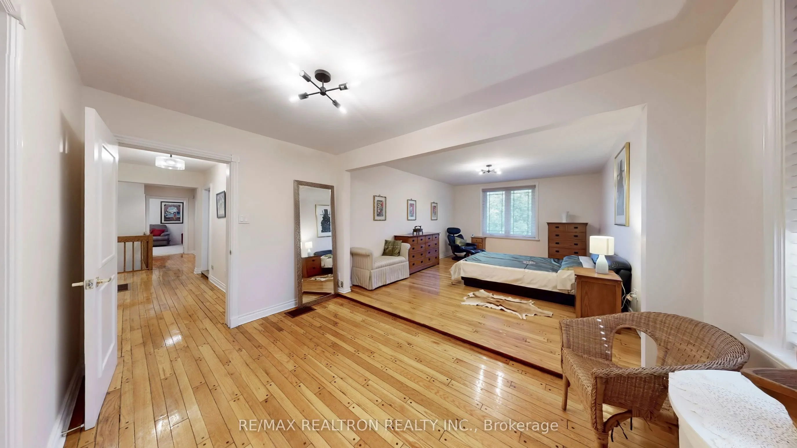 48 Silvergrove Road