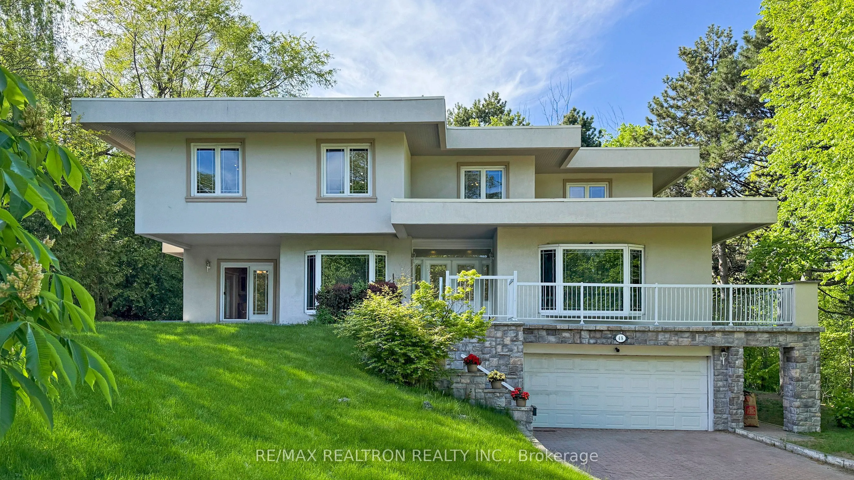 48 Silvergrove Road