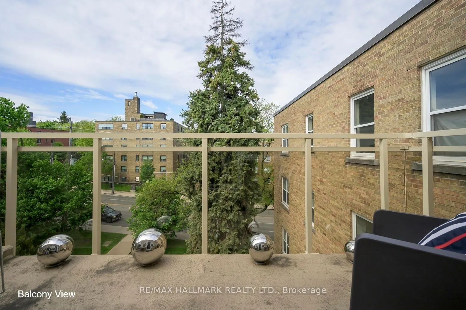 2603 Bathurst Street, #602