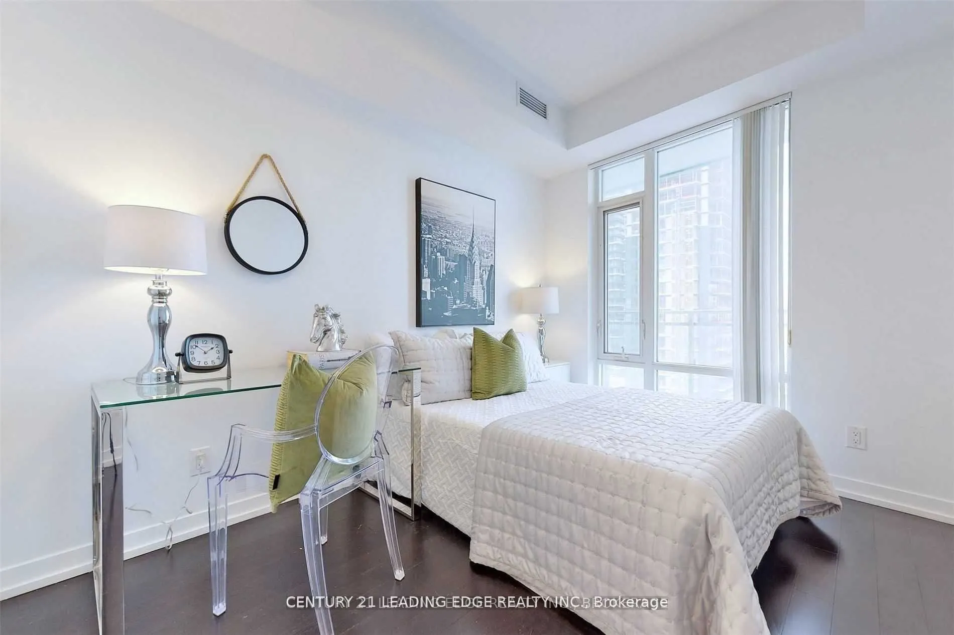 21 Widmer Street, #1702