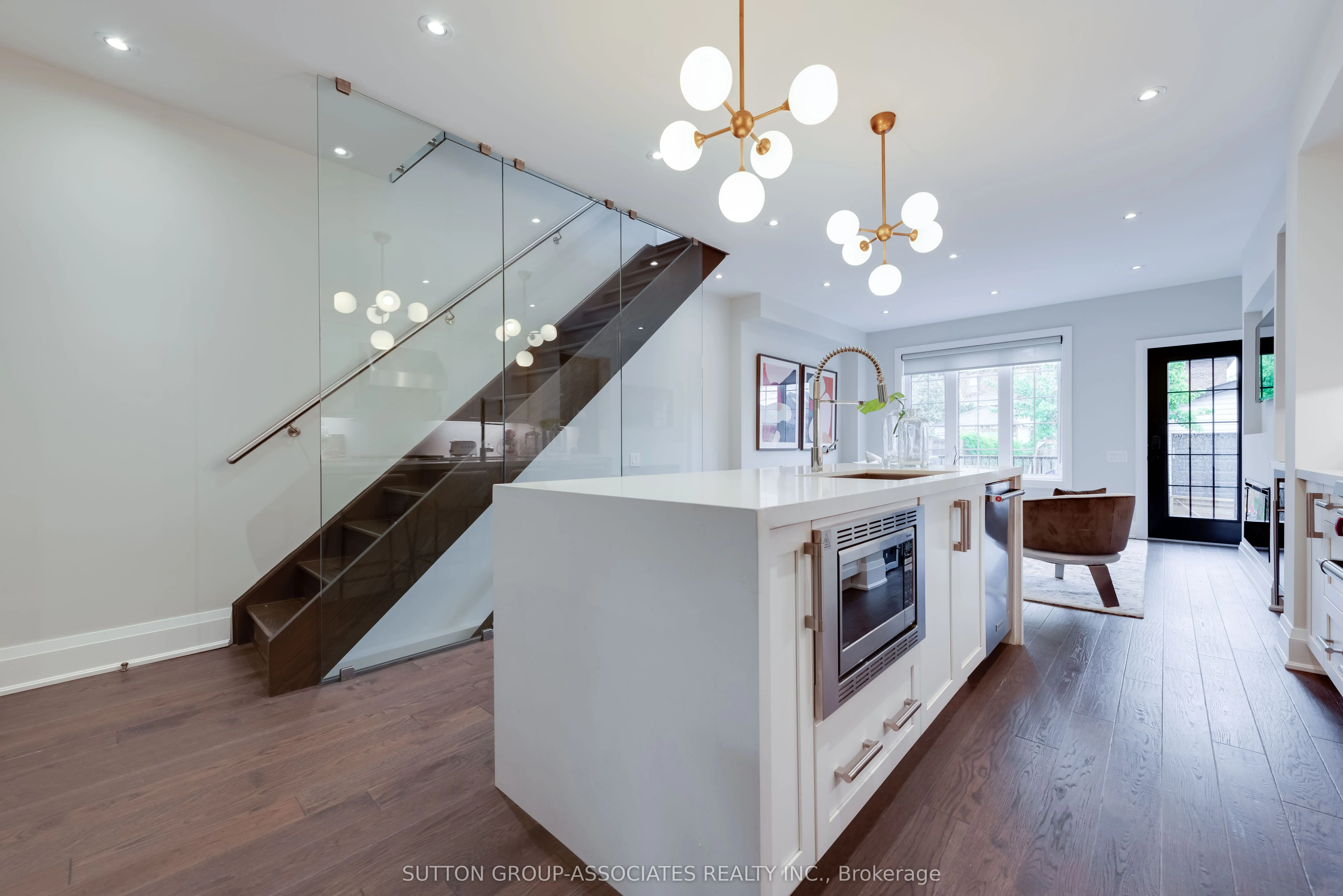 209 Atlas Avenue