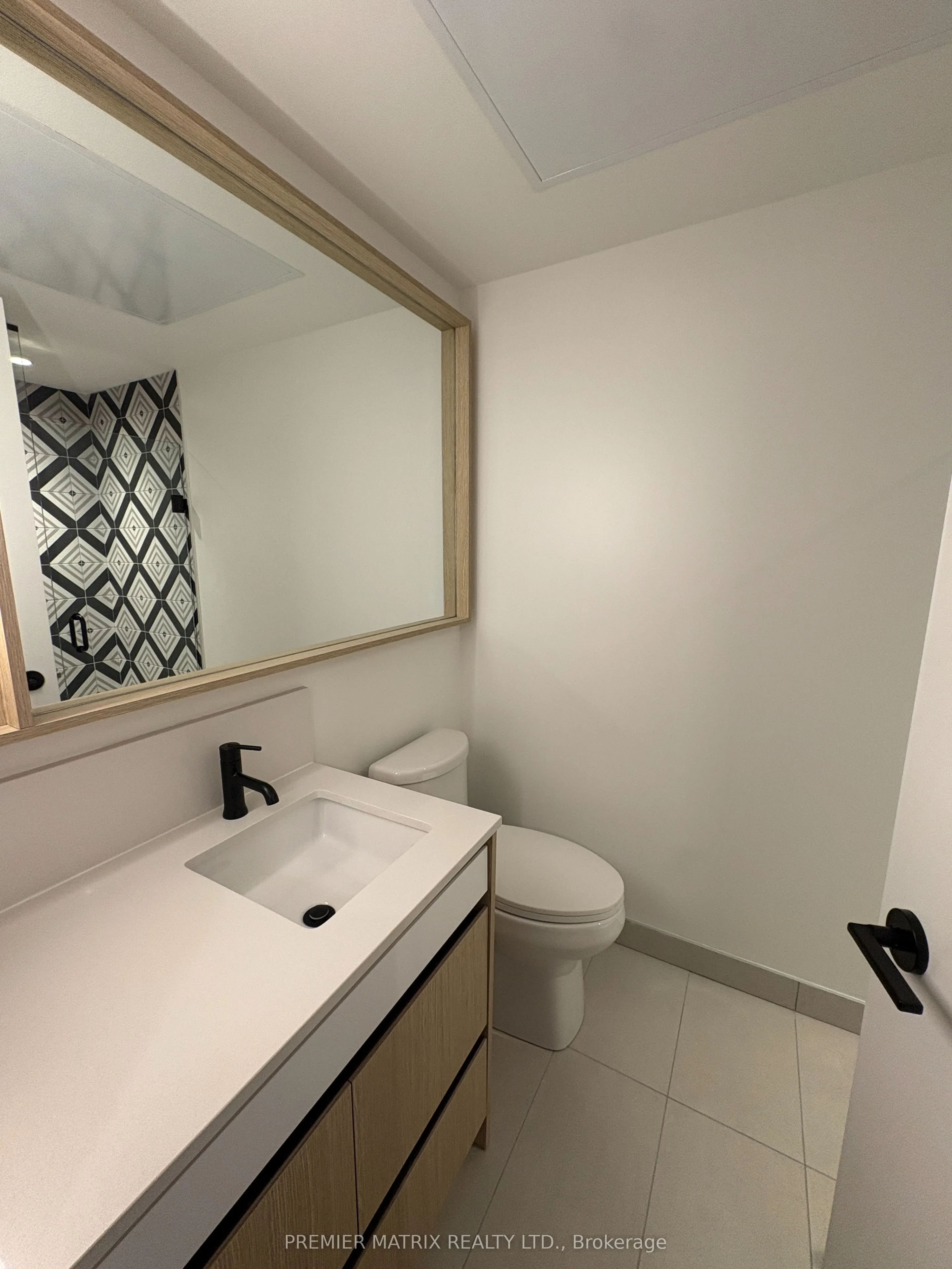 5 Lakeview Avenue #309
