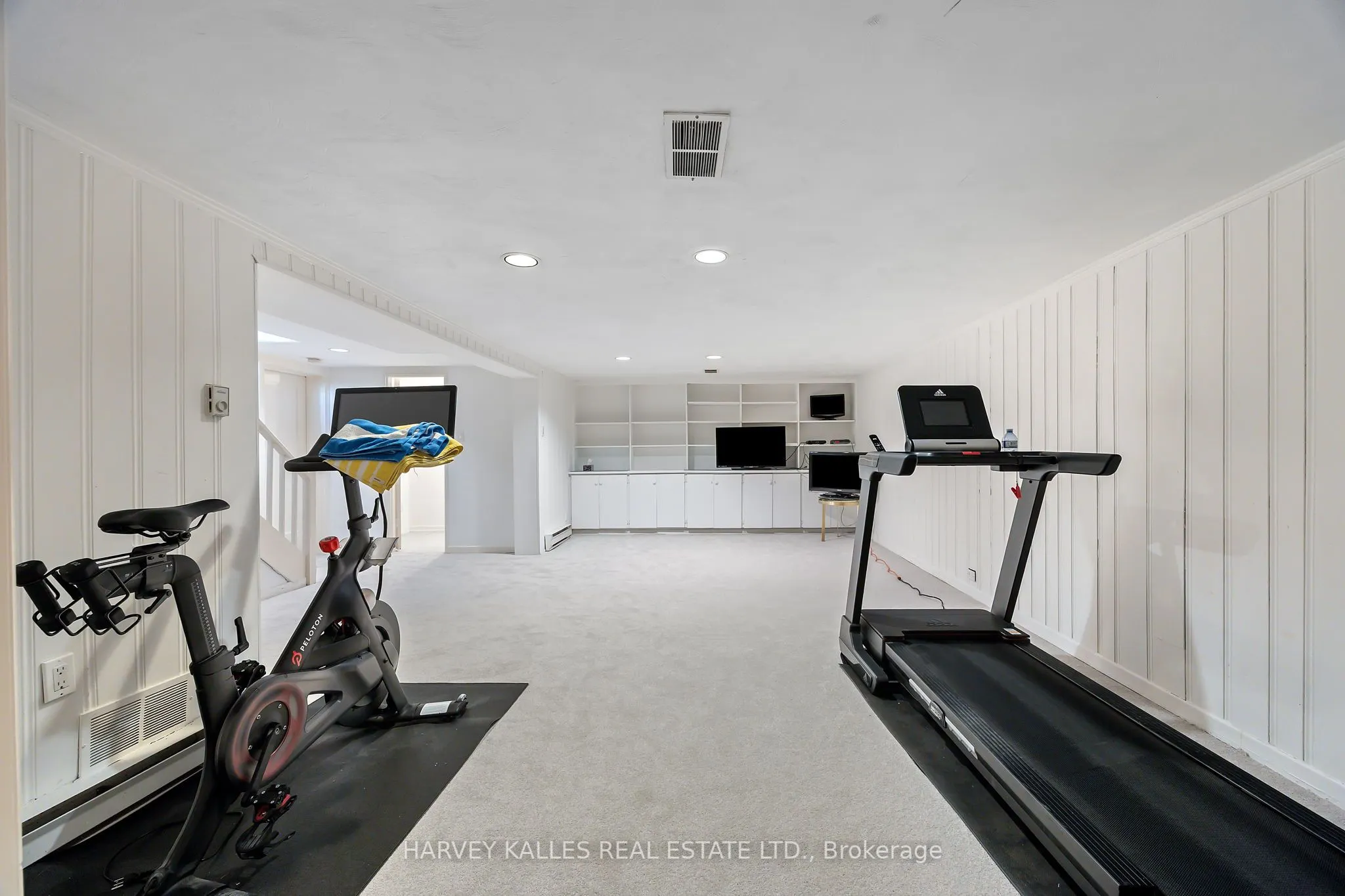26 Forest Ridge Drive