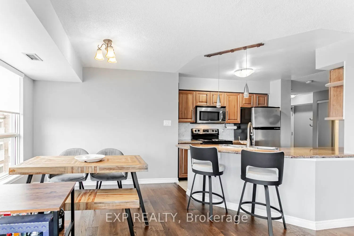 872 Sheppard Avenue W, #603