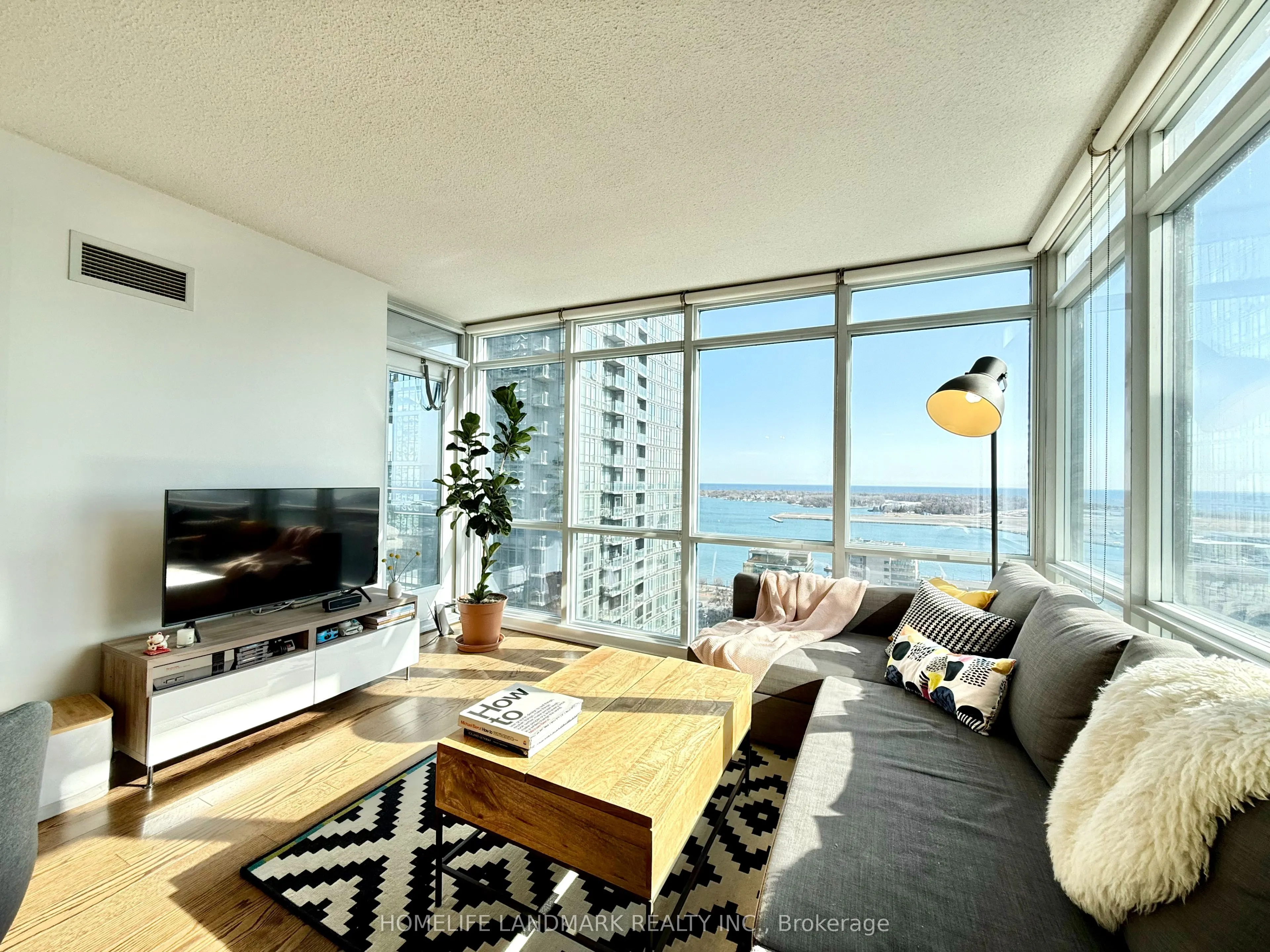 15 Fort York Boulevard, #2610