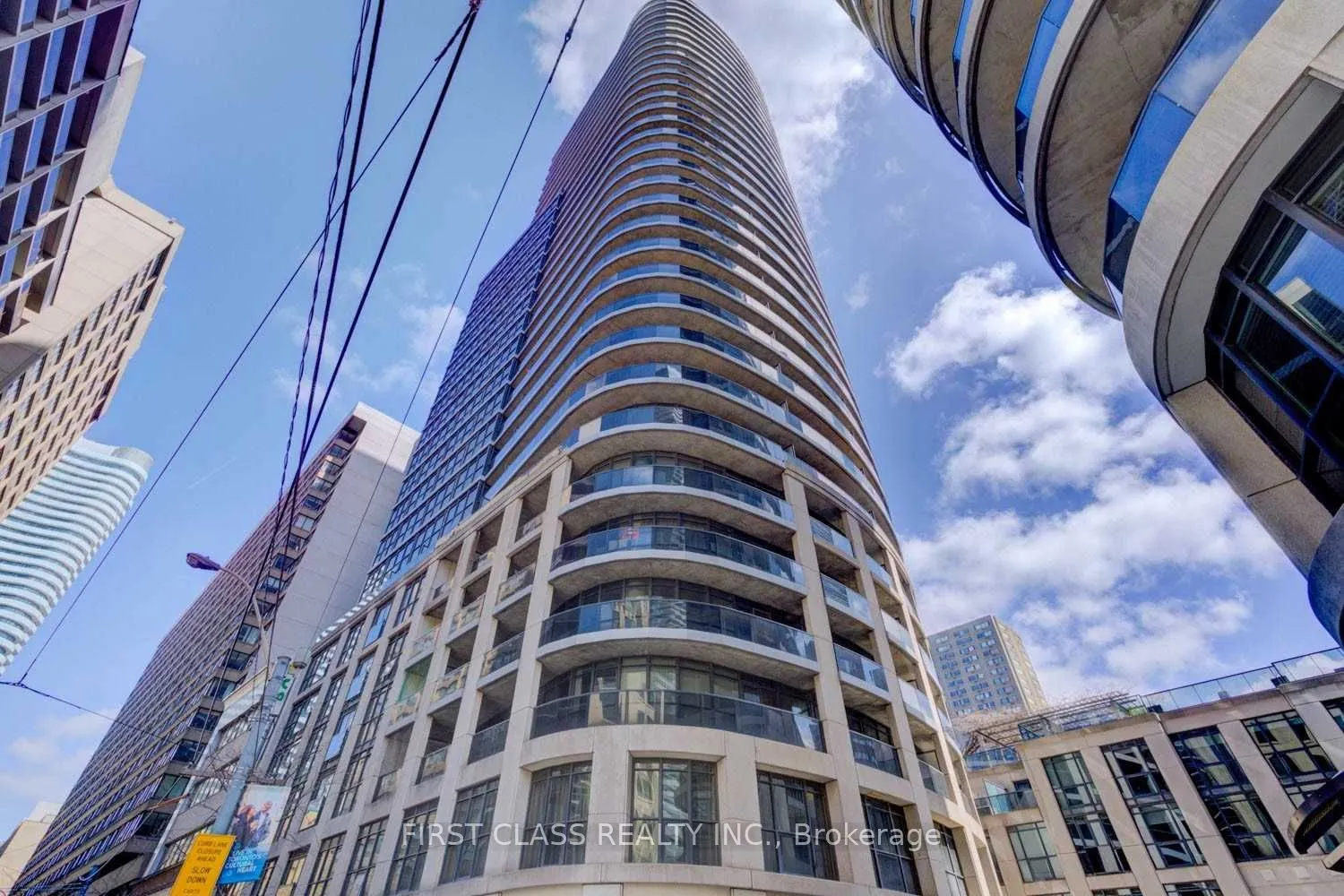 25 Carlton Street, #2609