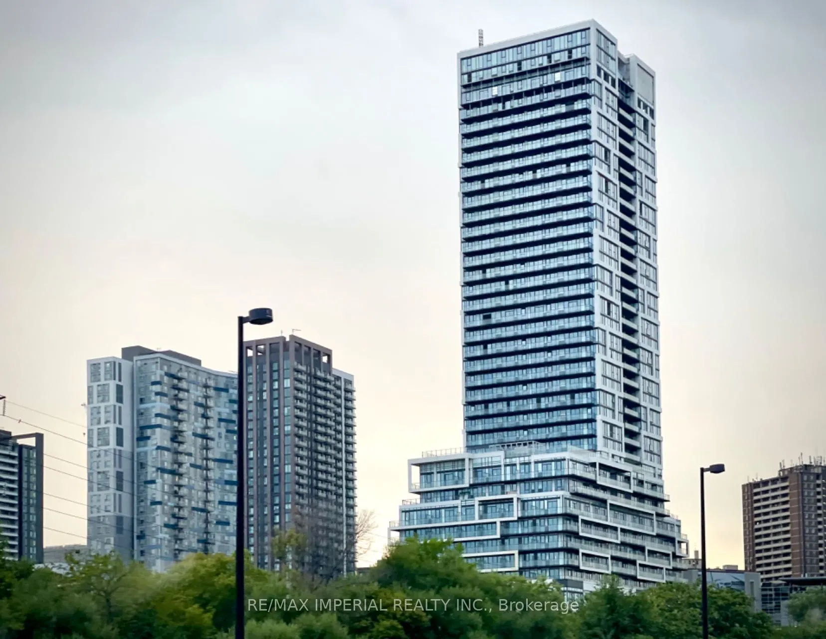5 DEFRIES Street, #3102
