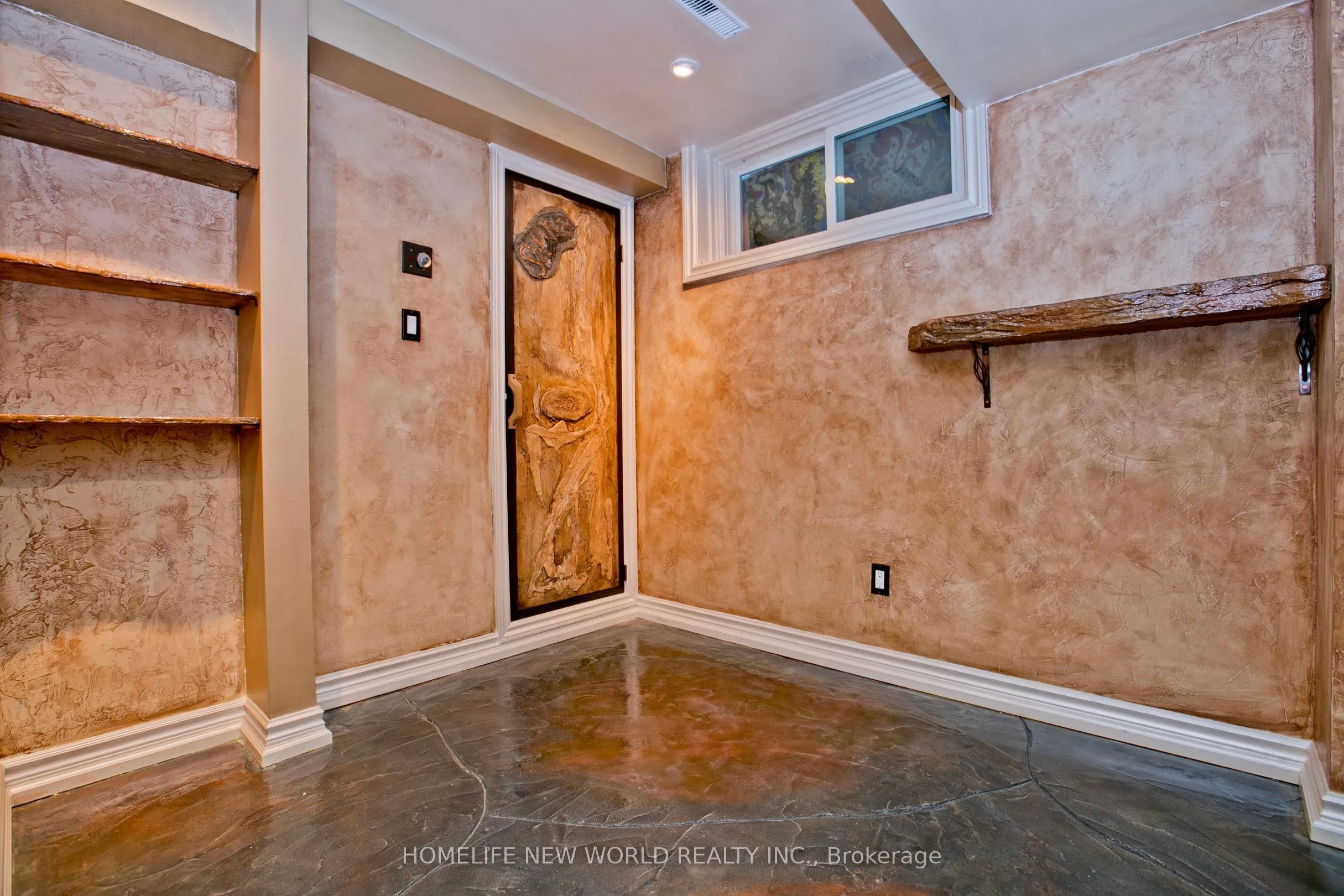 5 Willow Heights Court