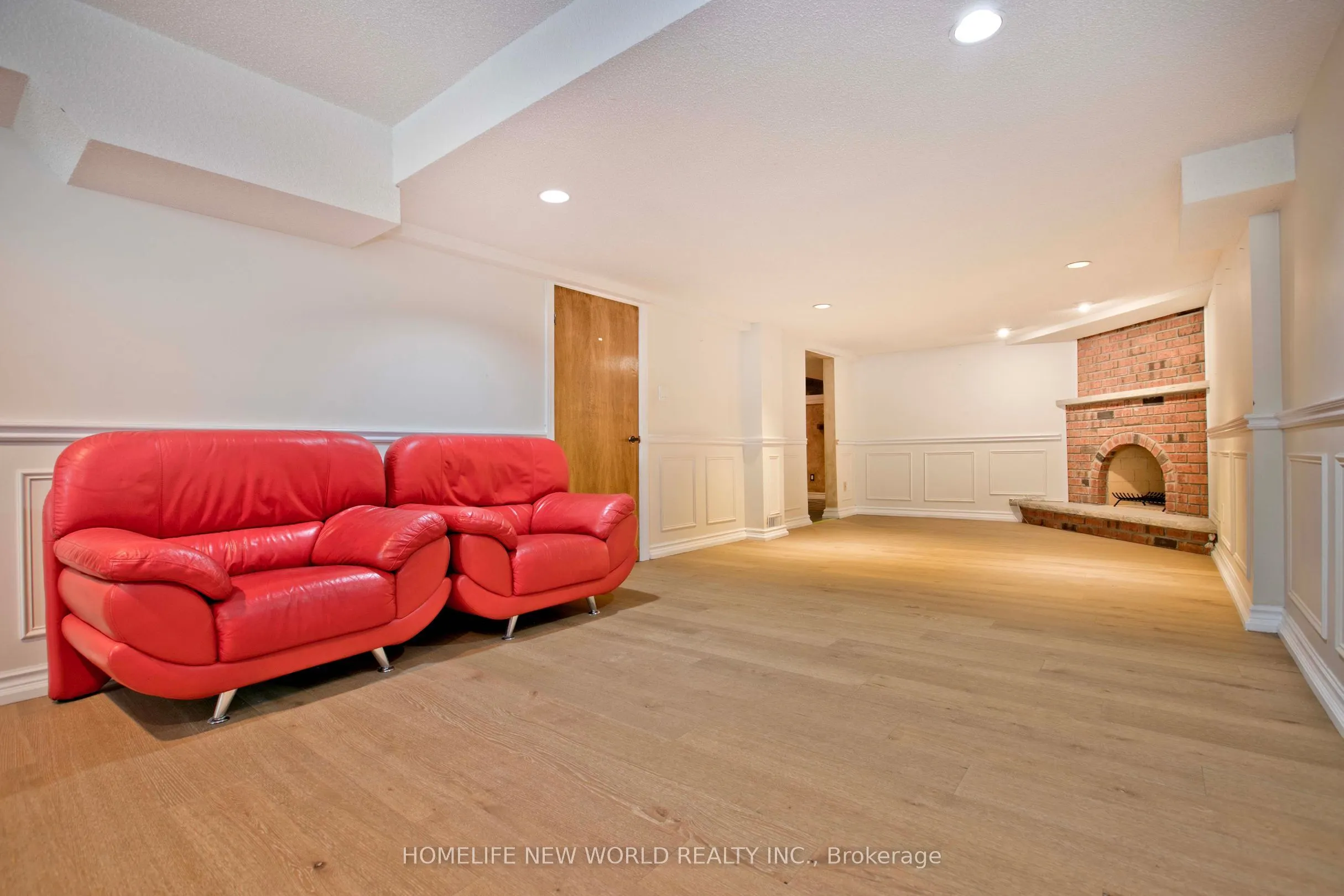 5 Willow Heights Court