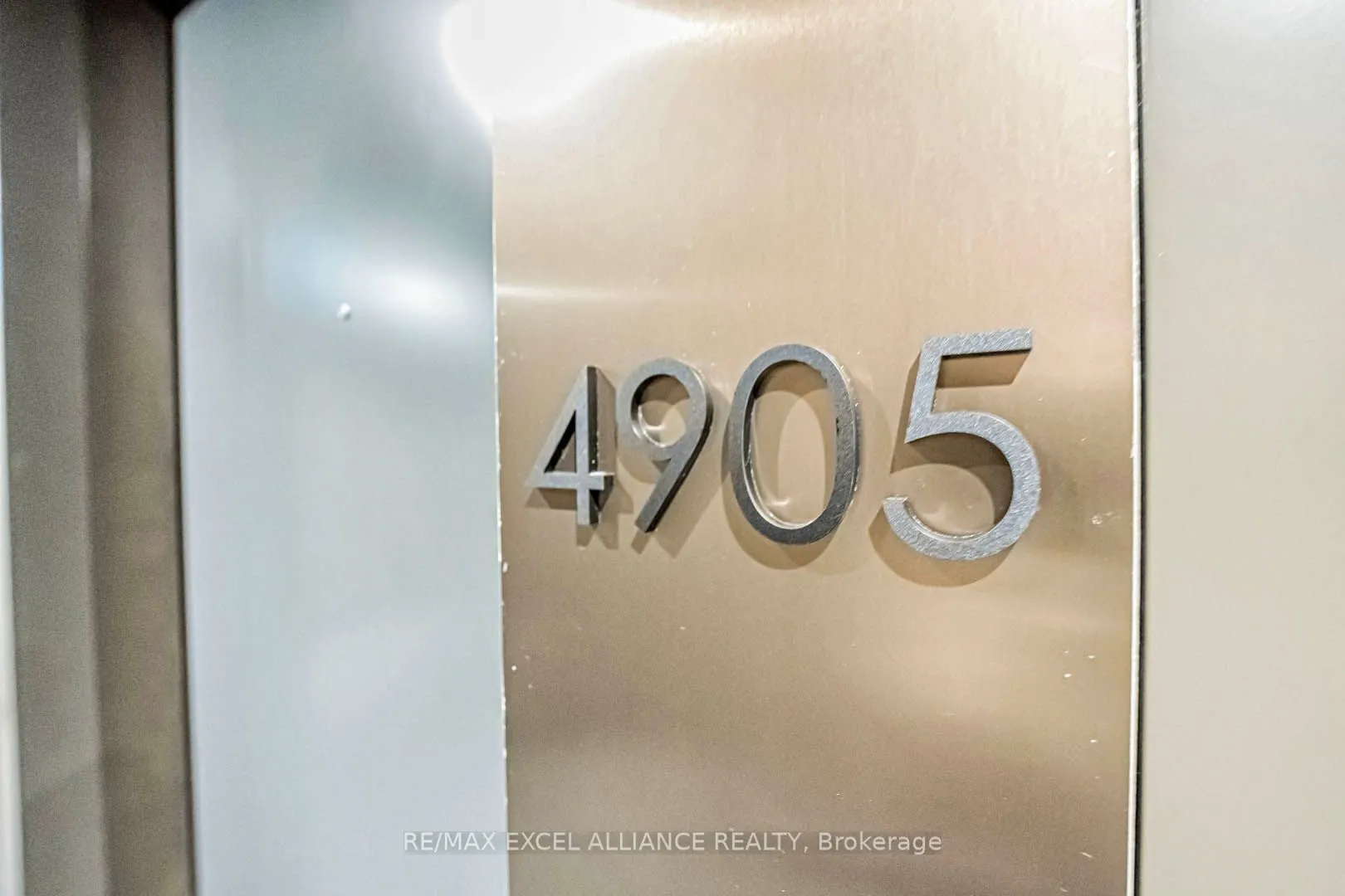 8 Cumberland Street, #4905