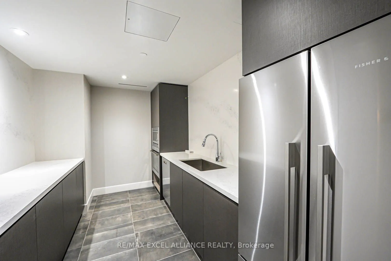 8 Cumberland Street, #4905