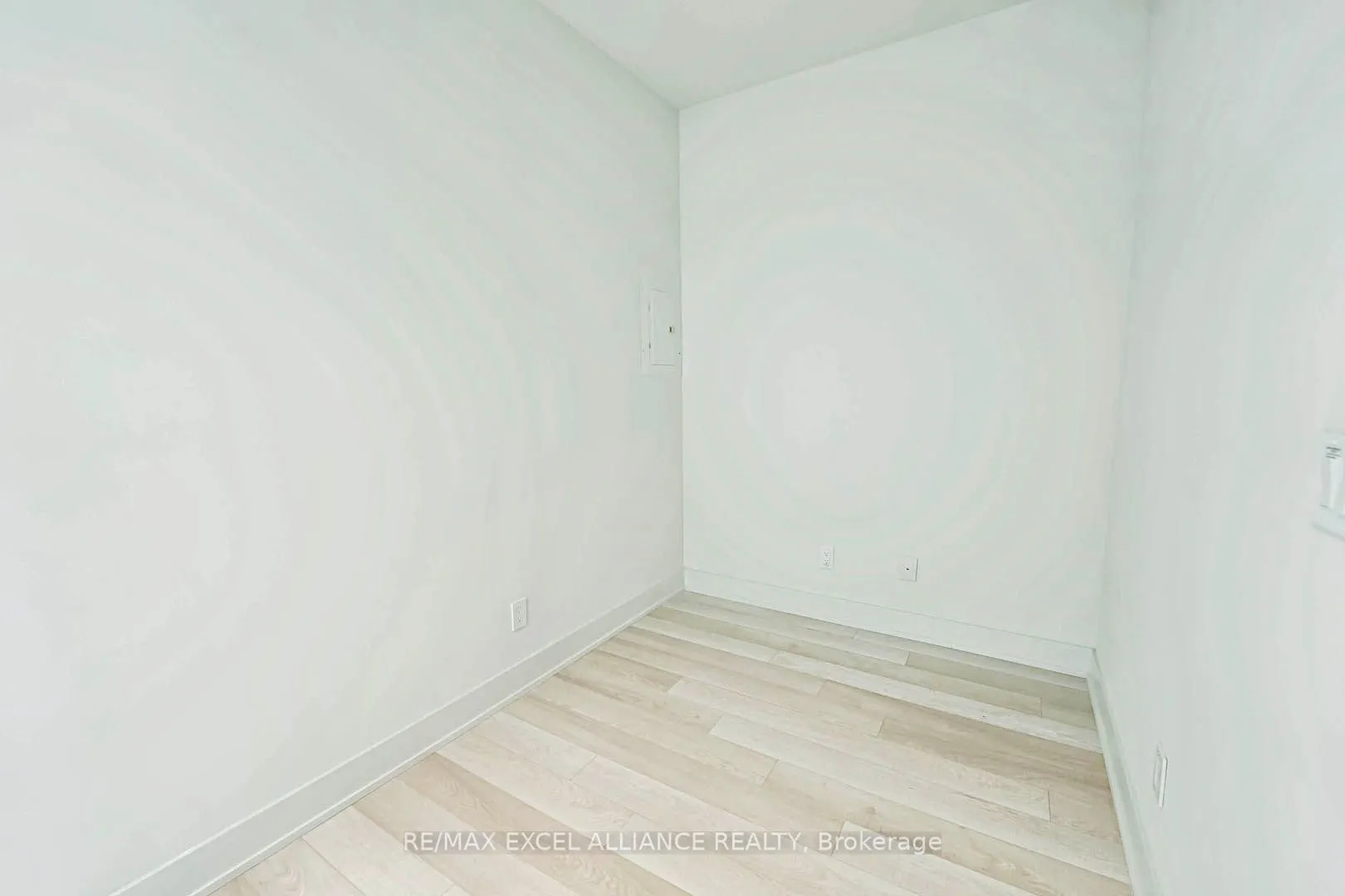 8 Cumberland Street, #4905