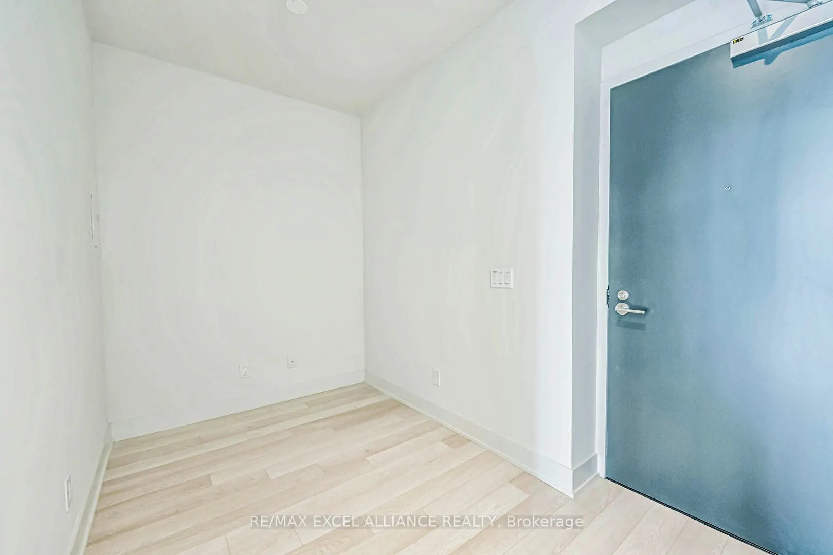 8 Cumberland Street, #4905