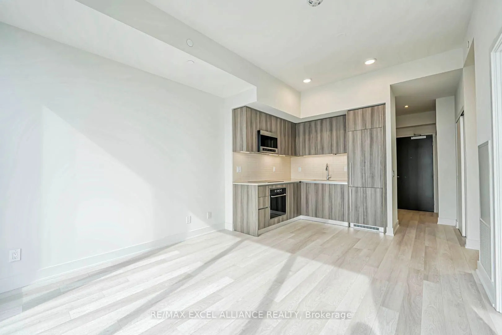 8 Cumberland Street, #4905