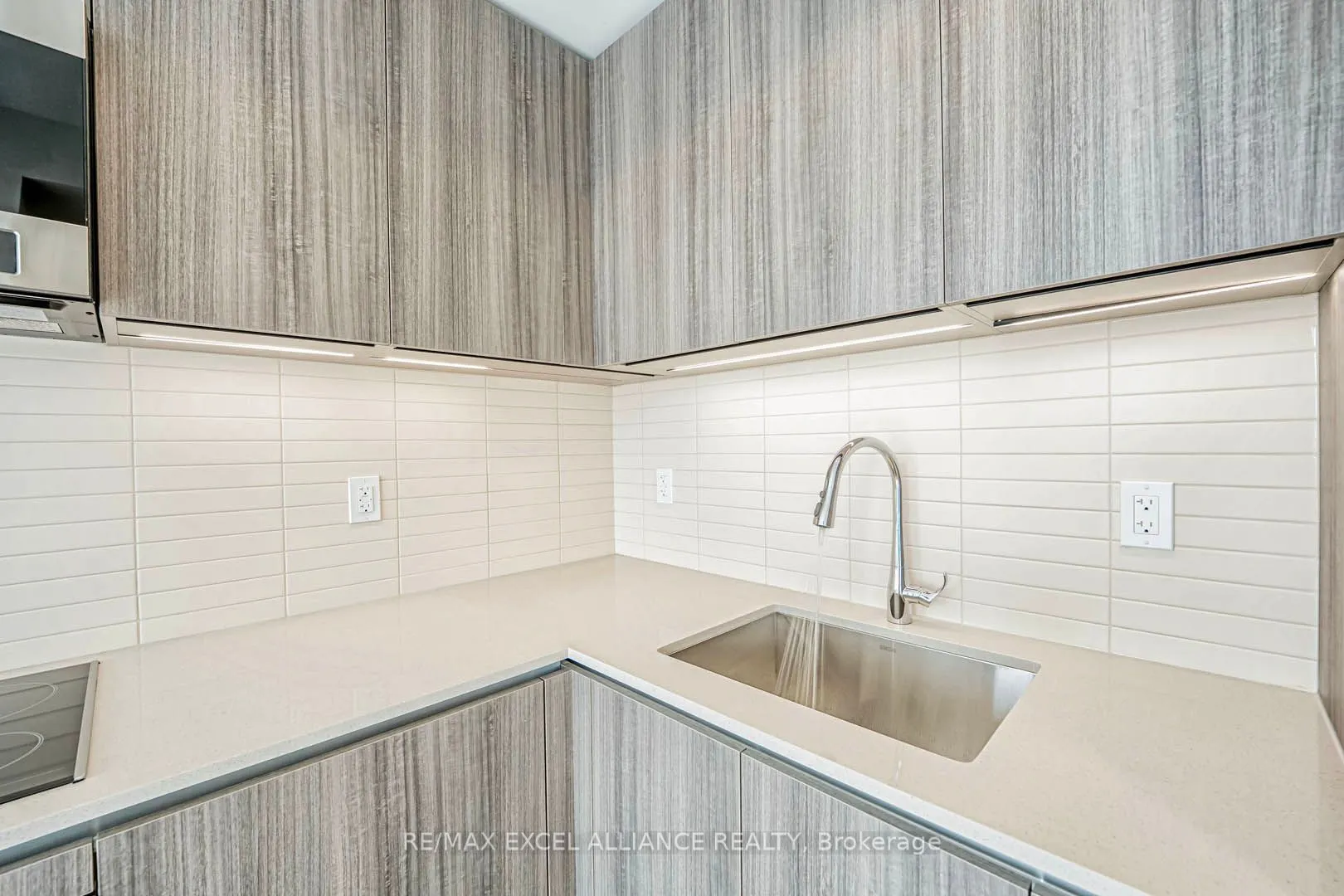 8 Cumberland Street, #4905