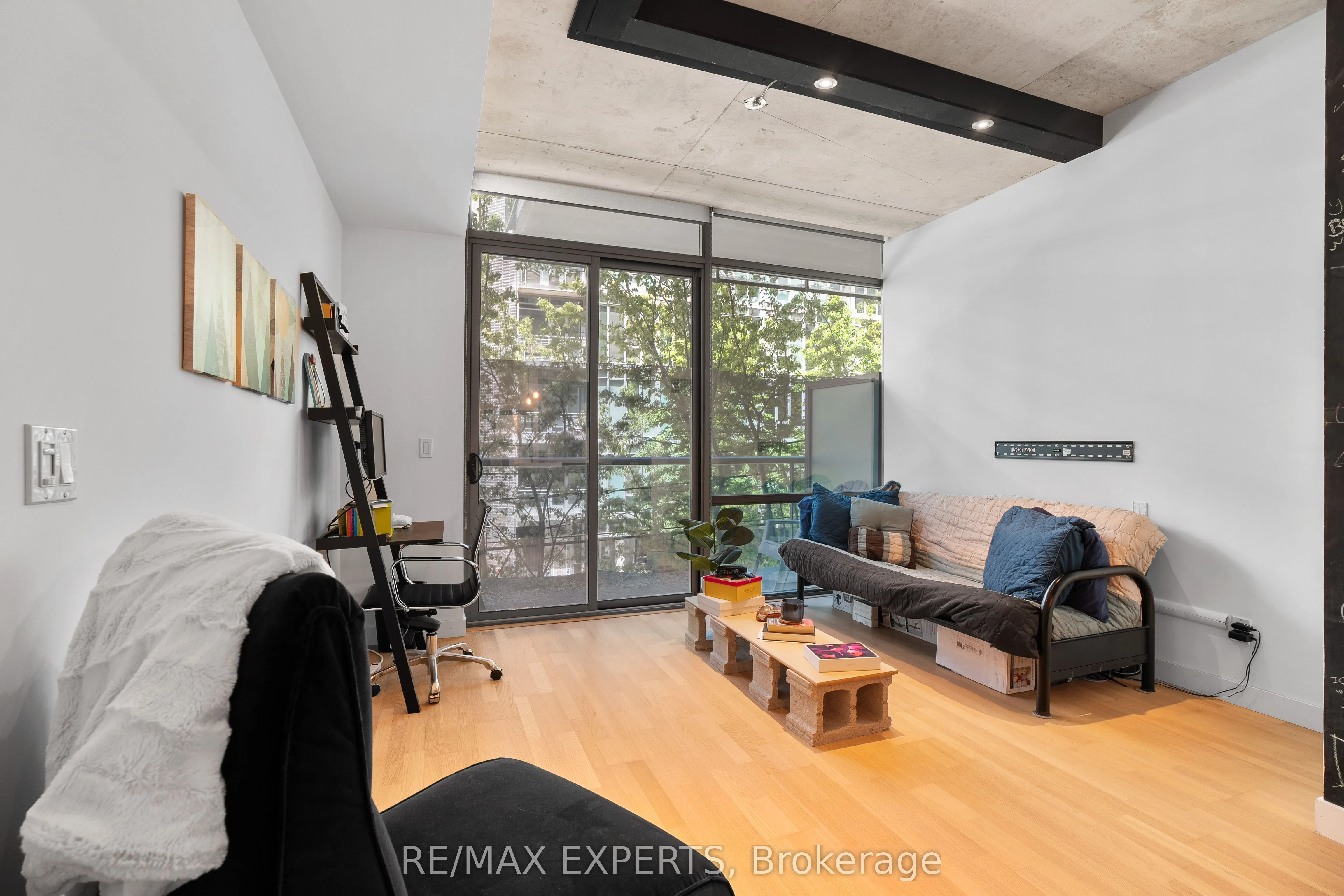 55 Stewart Street, #311