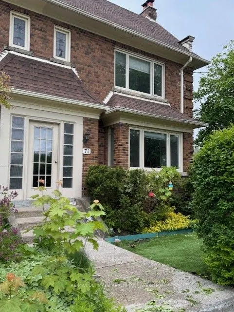 71 Braemar Avenue