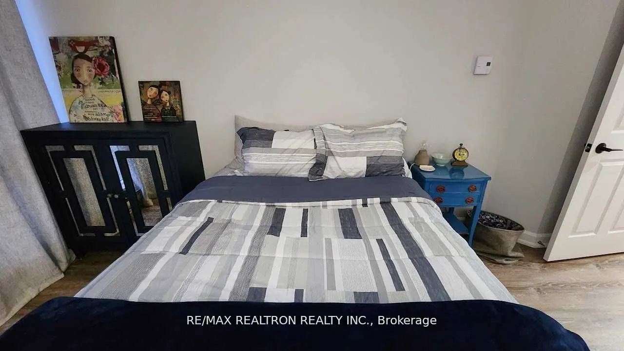 7 Broadway Avenue #211