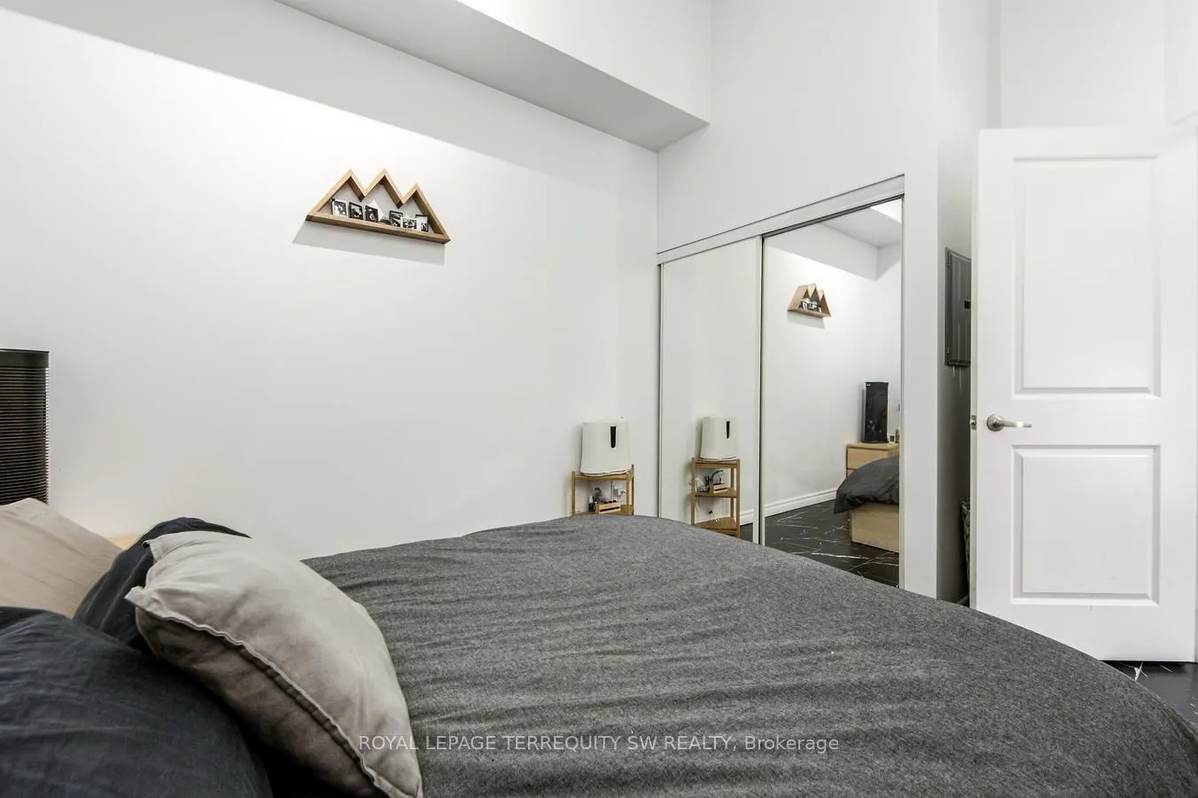 618 A Fleet Street #110