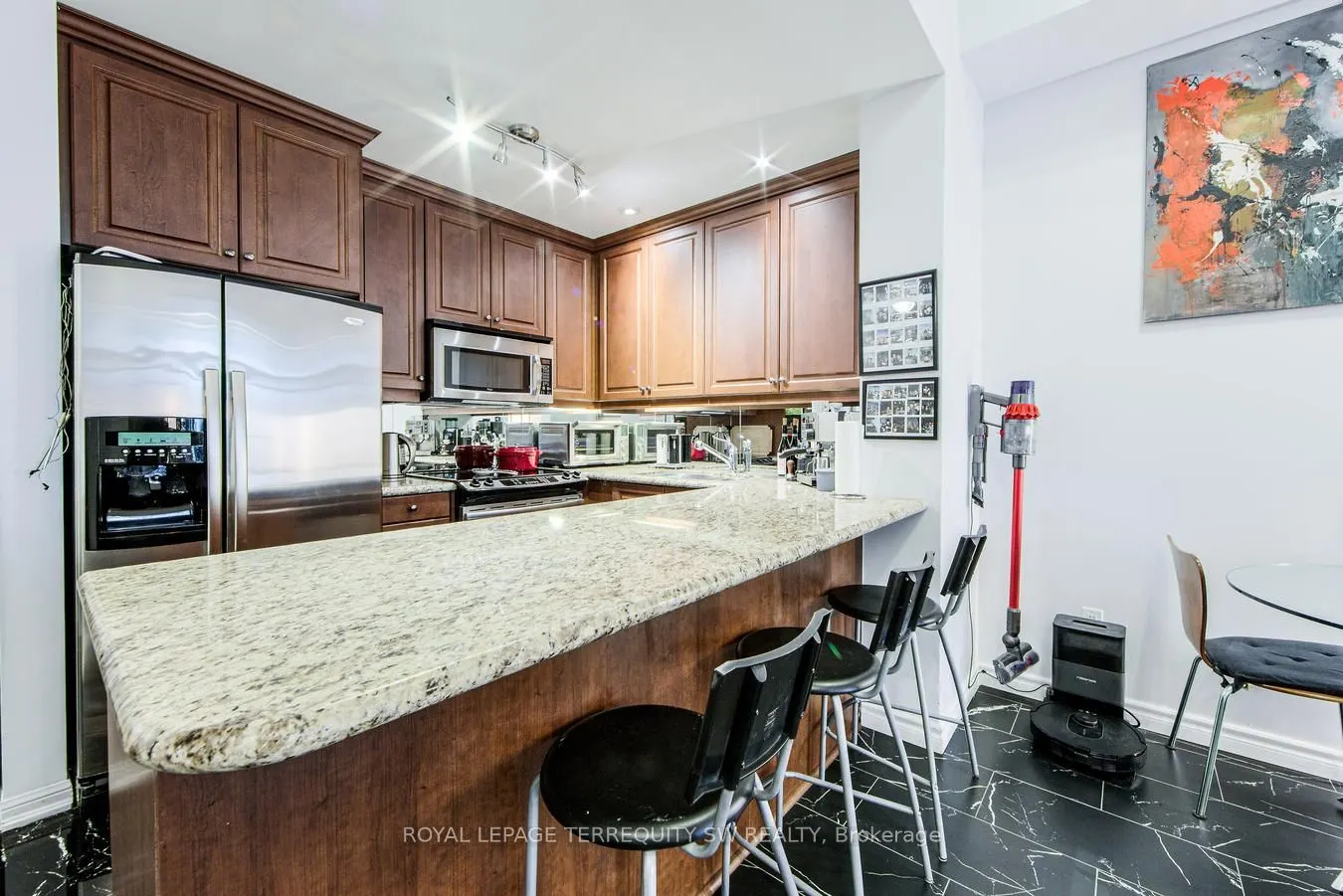 618 A Fleet Street #110