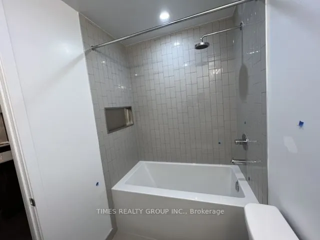 35 Tubman Avenue, #W-1022