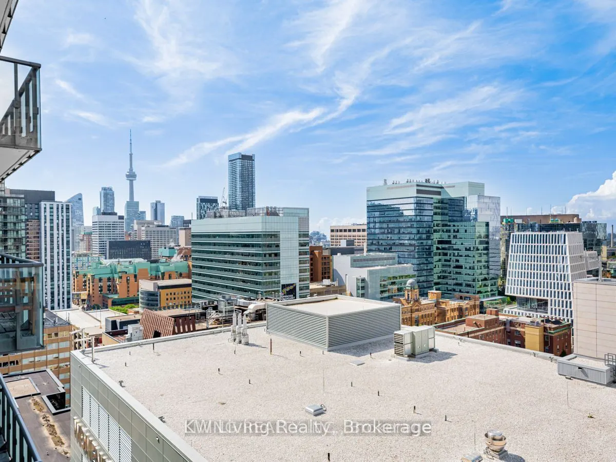 832 Bay Street, #2002