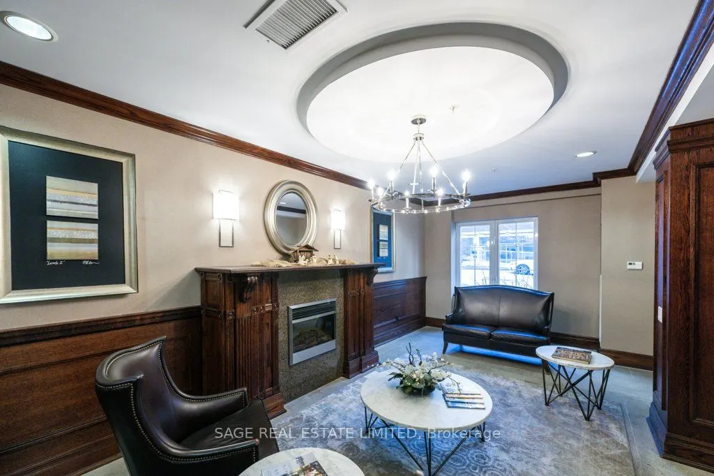 12 Rean Drive, #307