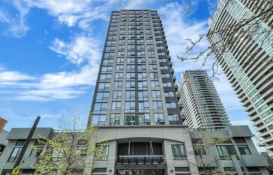 35 Hollywood Avenue, #2501