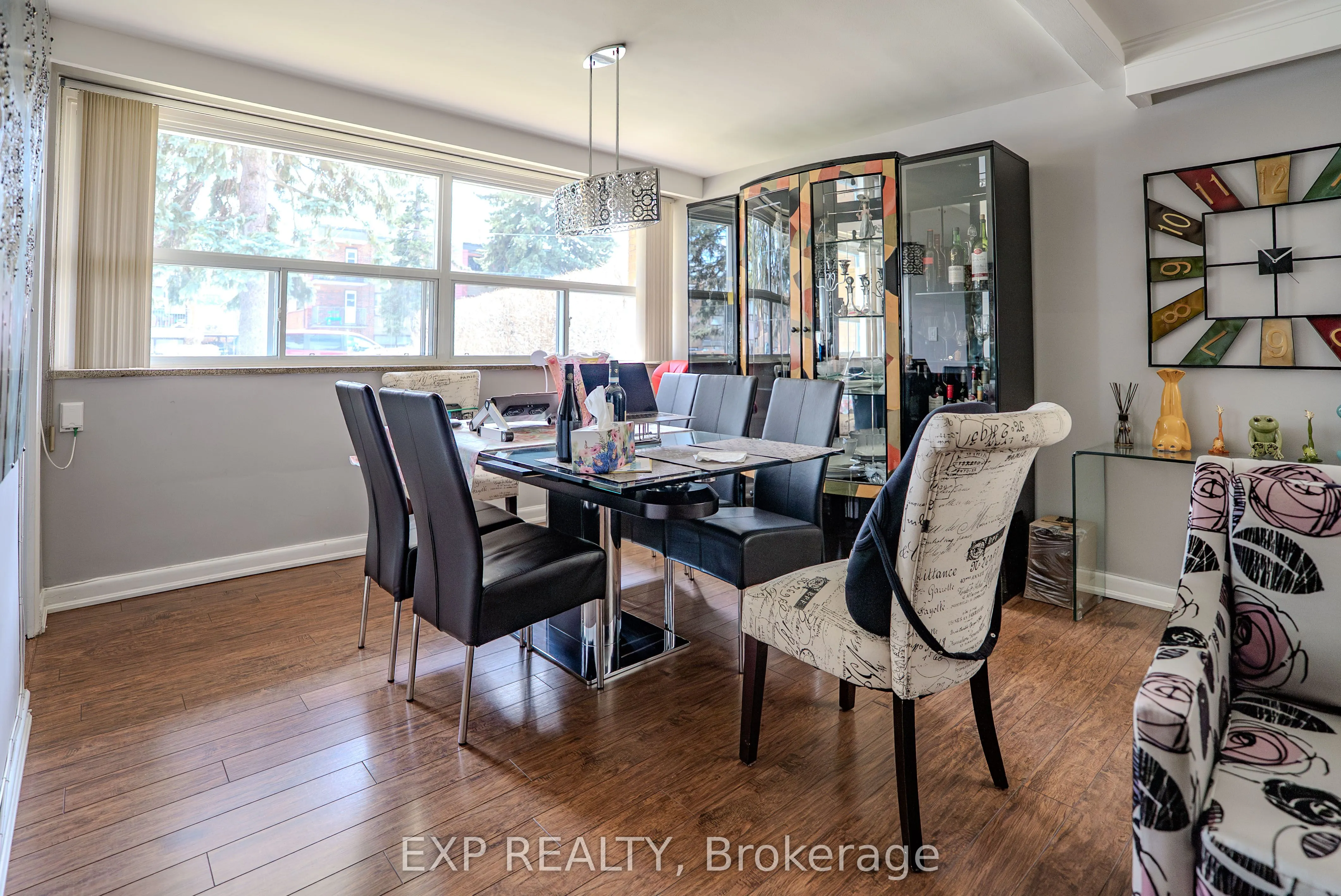 12 Fraserwood Avenue