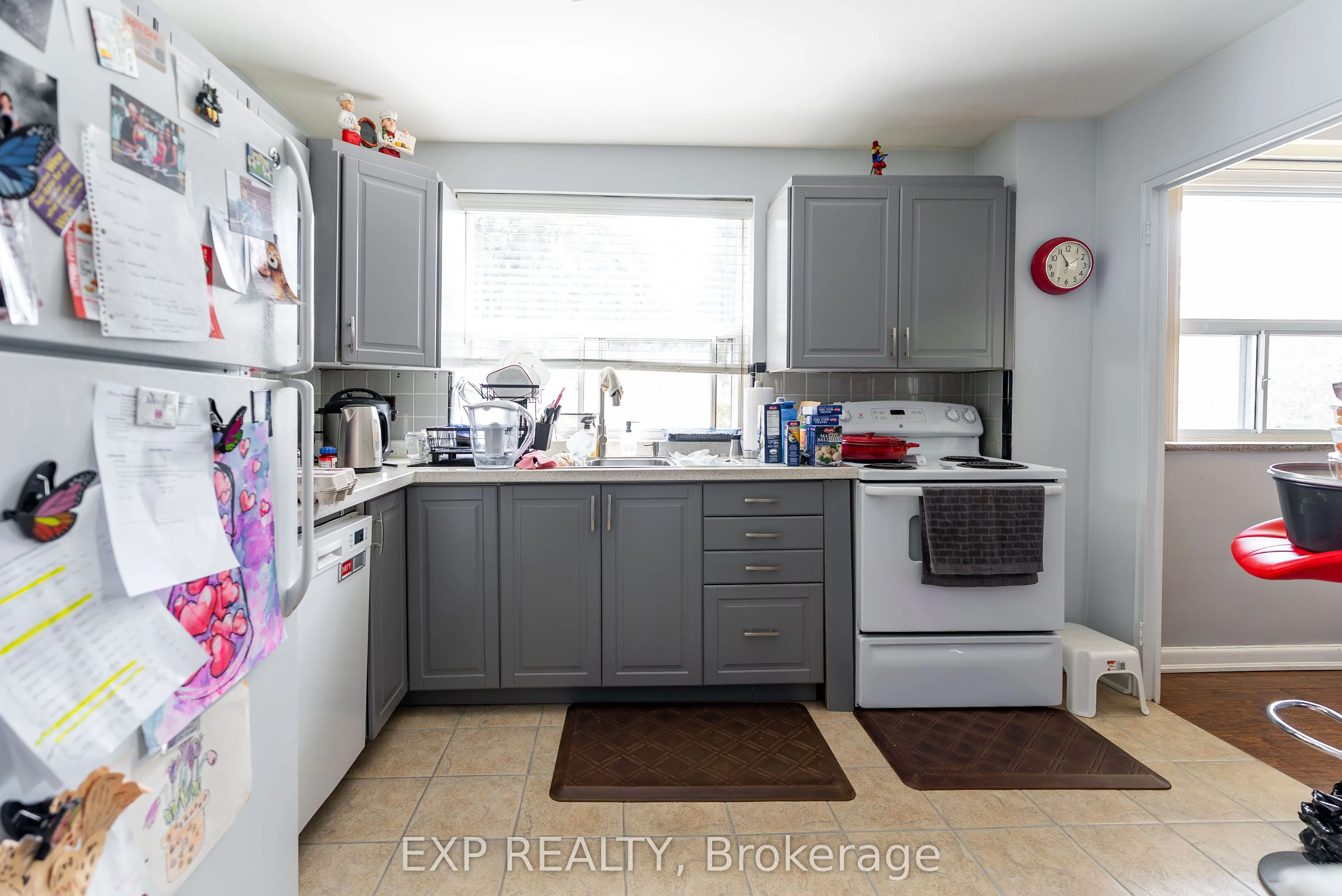 12 Fraserwood Avenue