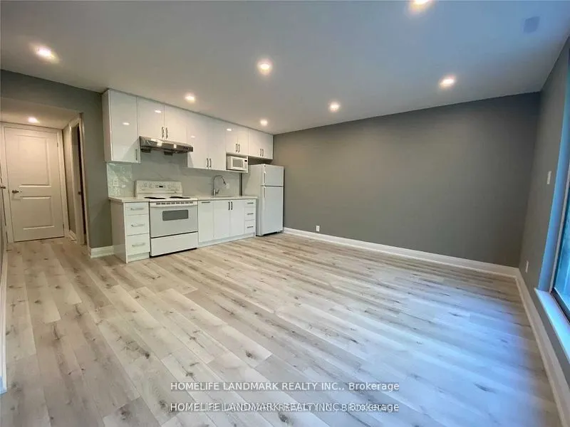 2651 Yonge Street