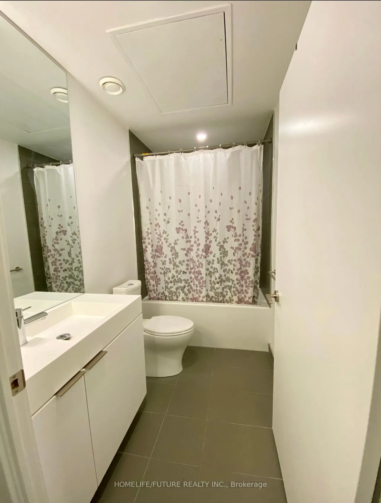 33 Helendale Avenue, #1802