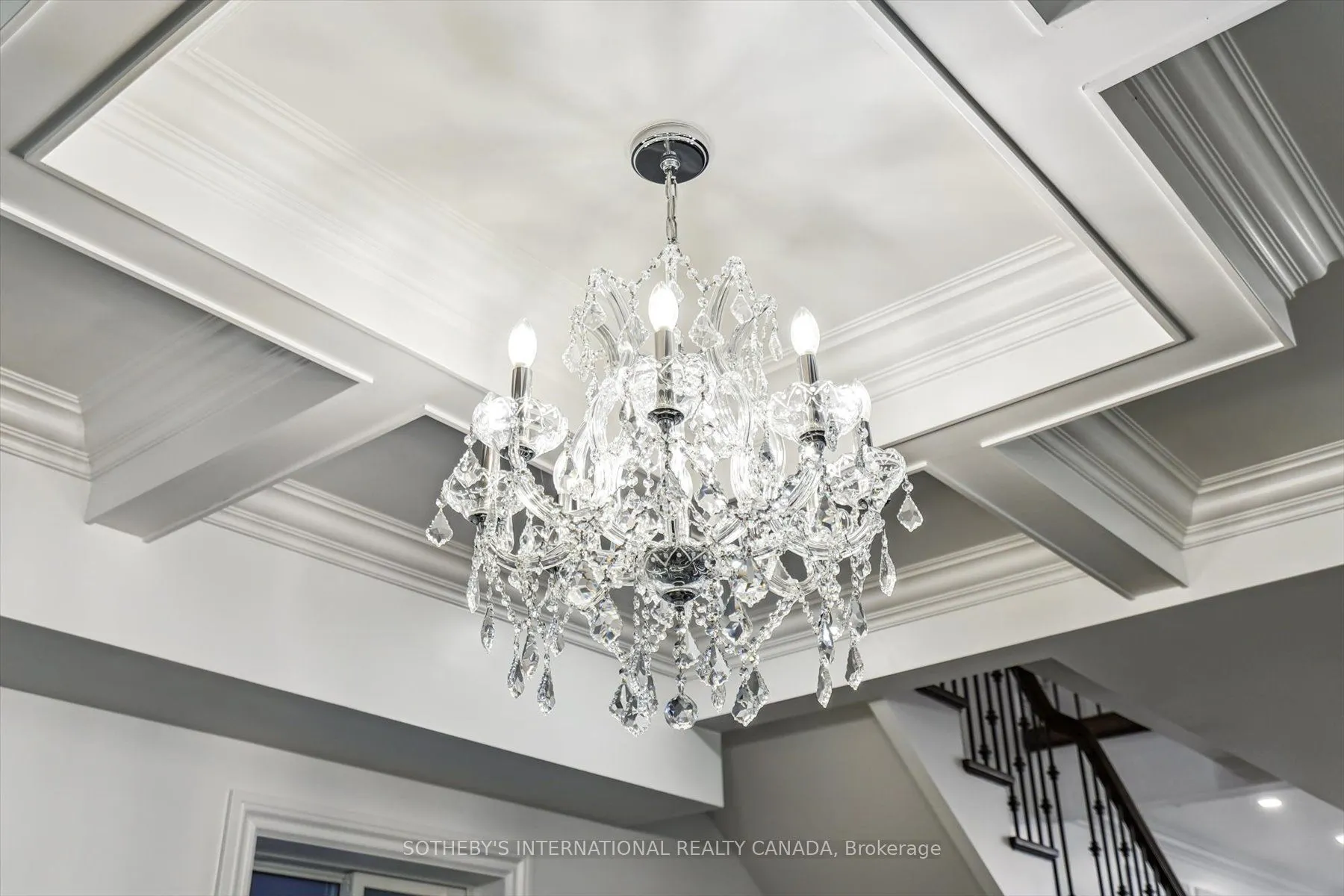 290 Bathurst Street