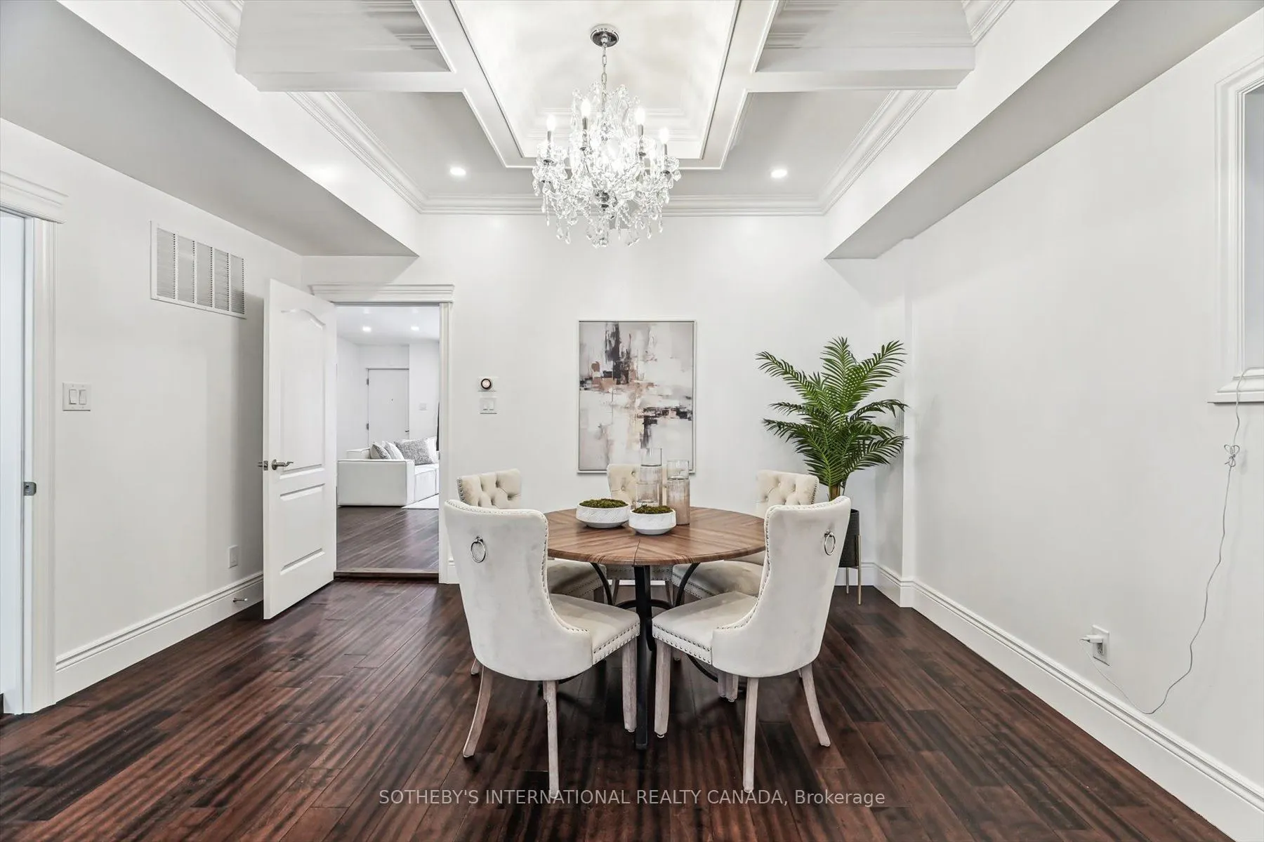 290 Bathurst Street