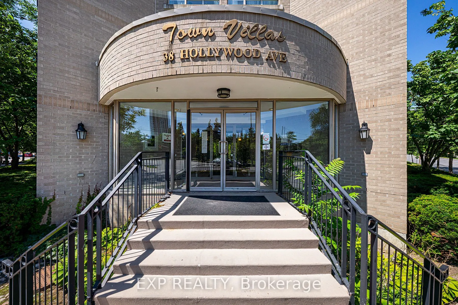 38 Hollywood Avenue, #312