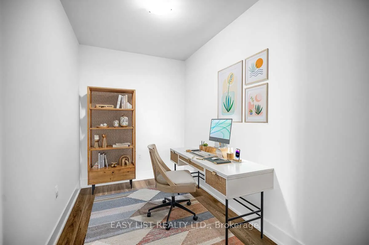 250 Lawrence Avenue W, #906