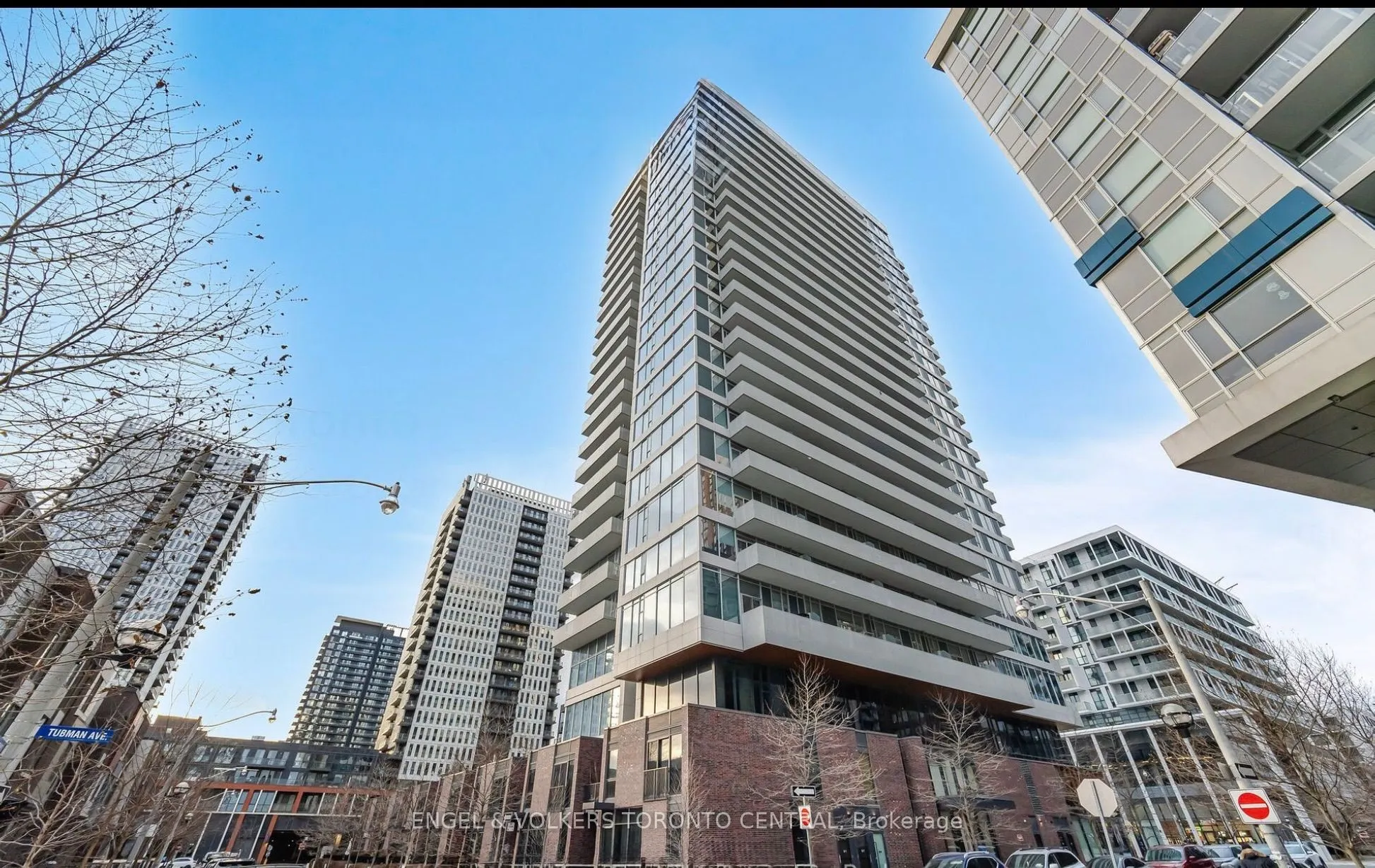 20 Tubman Avenue #1011