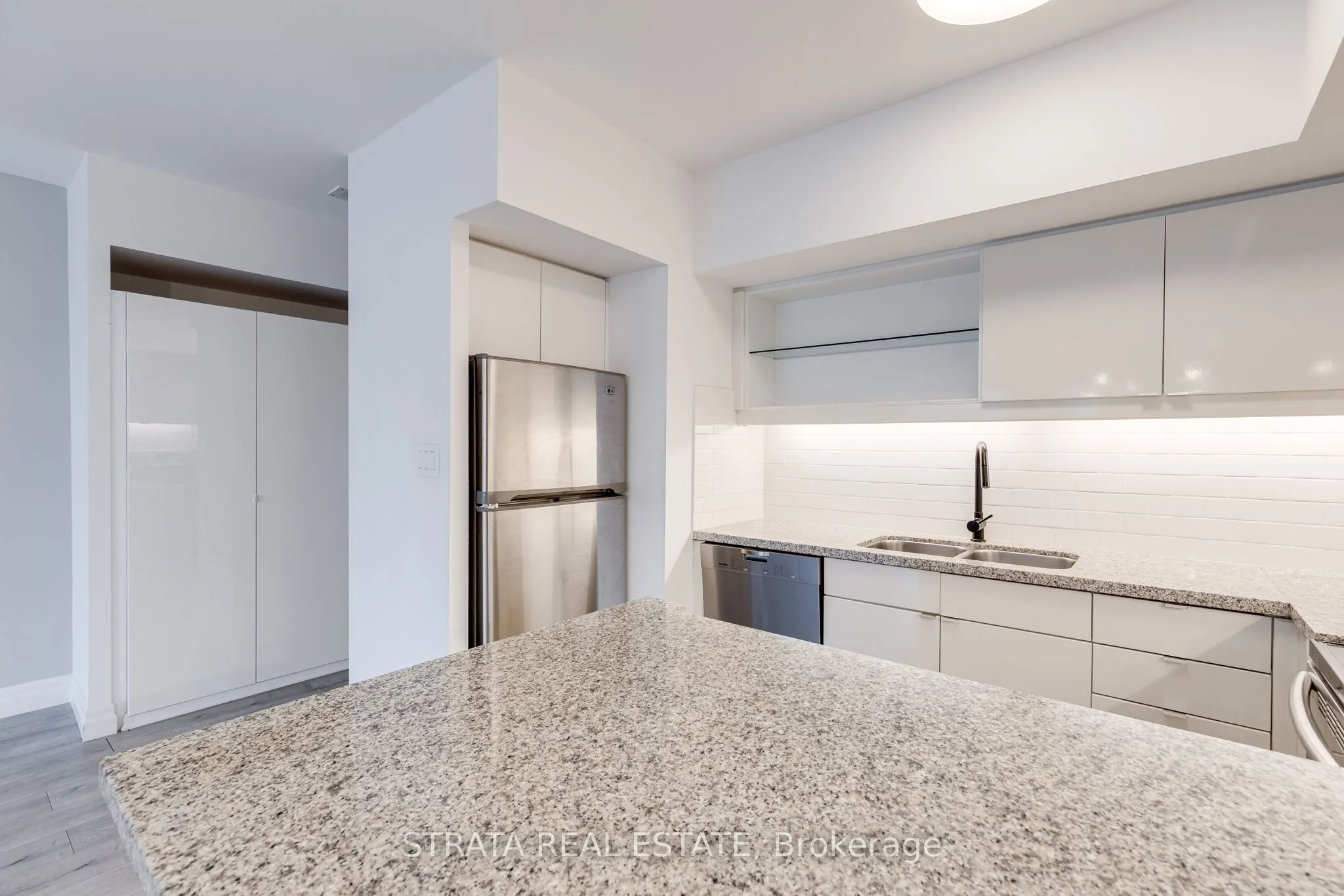25 The Esplanade, #1701