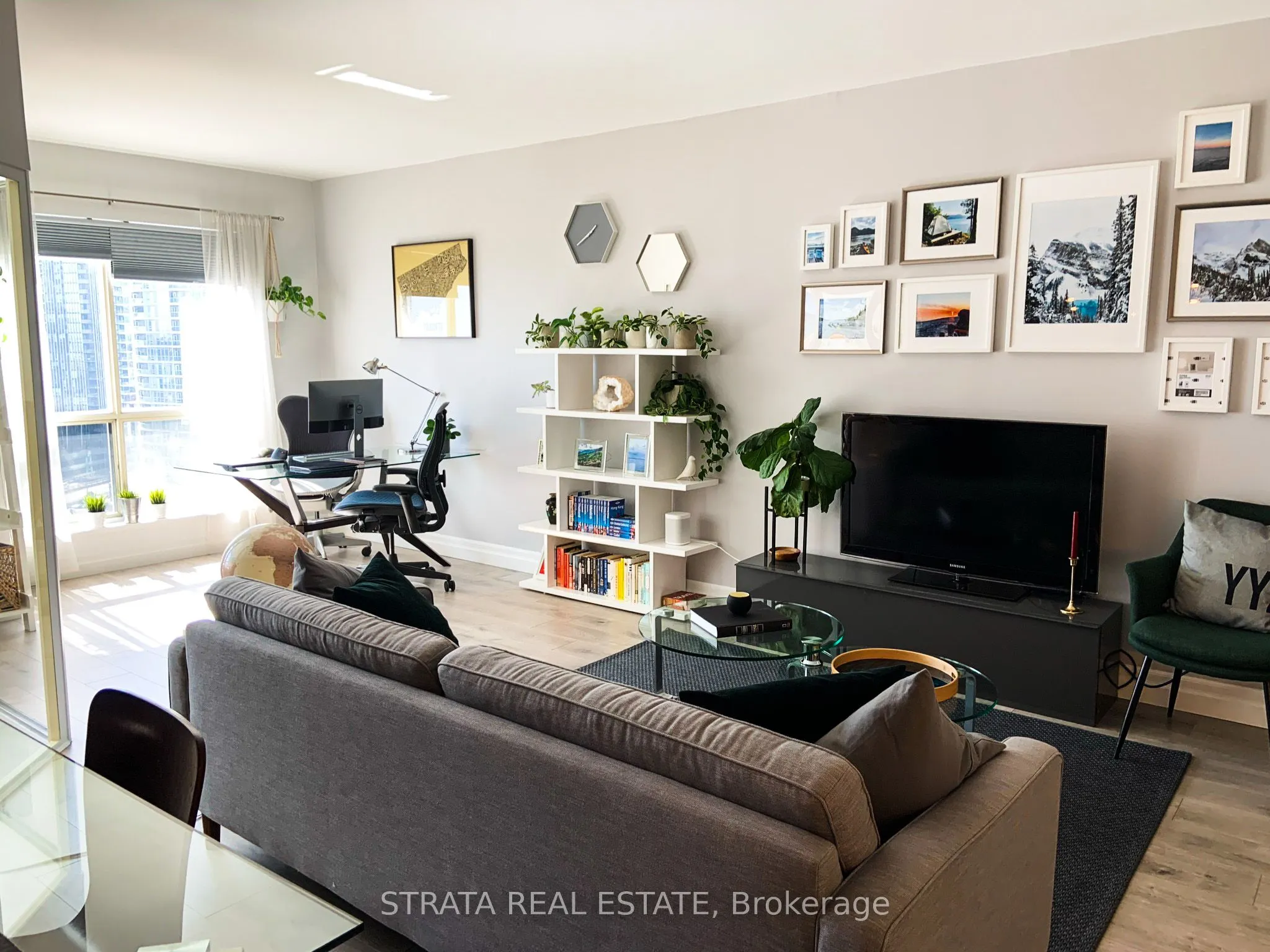 25 The Esplanade, #1701