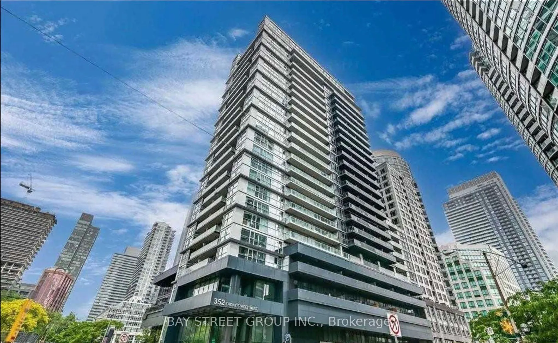 352 Front Street W, #1217