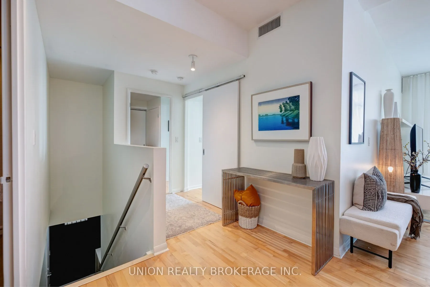 333 Adelaide Street E, #1205