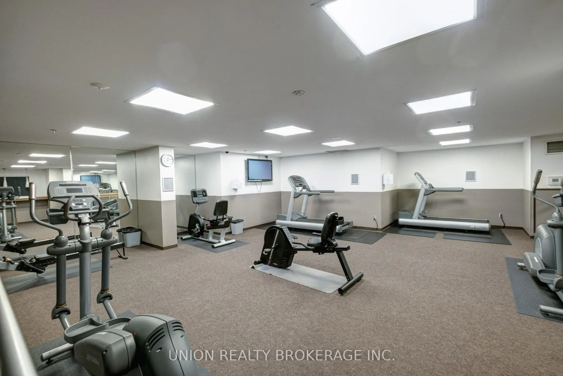 333 Adelaide Street E, #1205