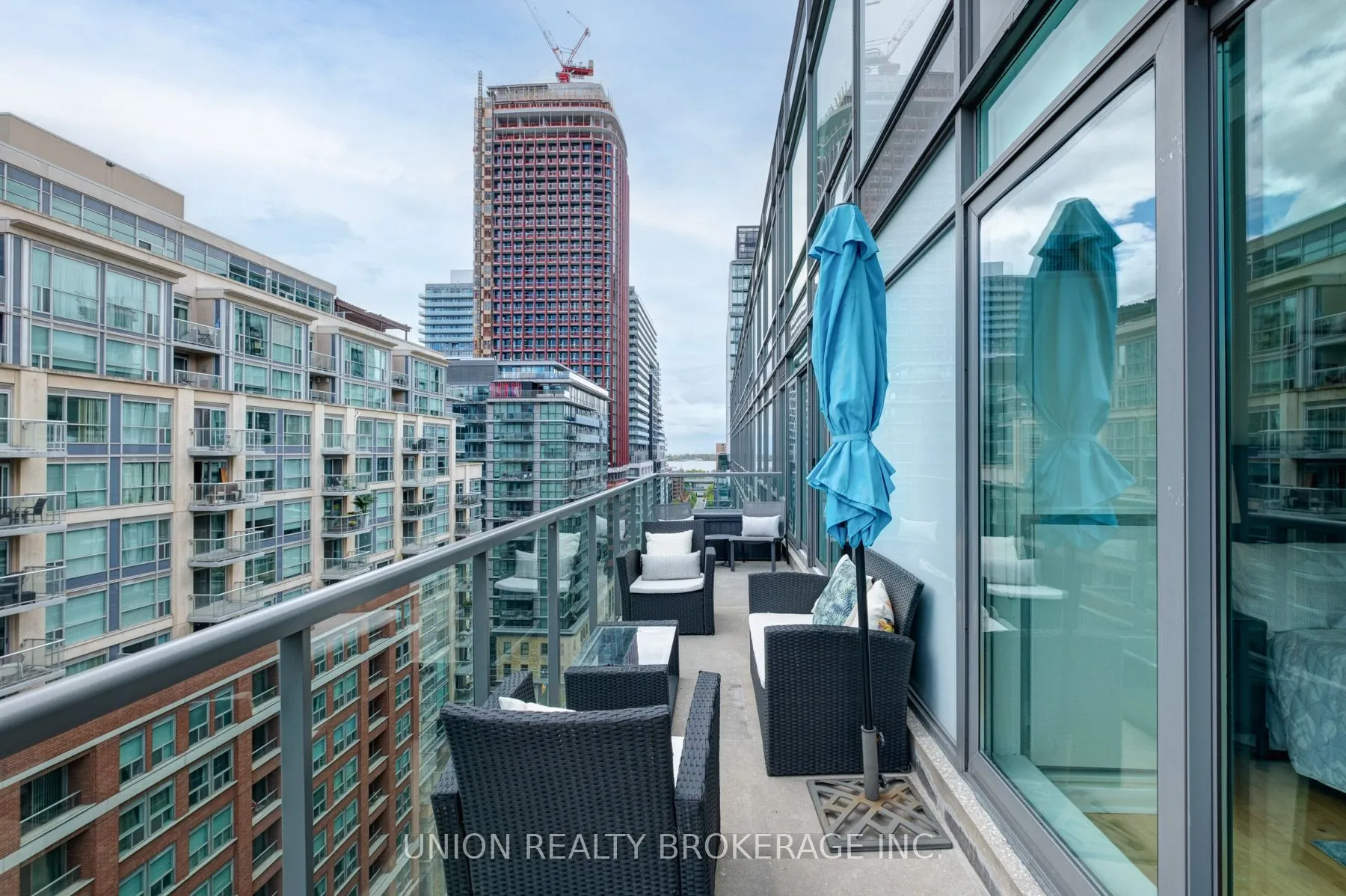 333 Adelaide Street E, #1205