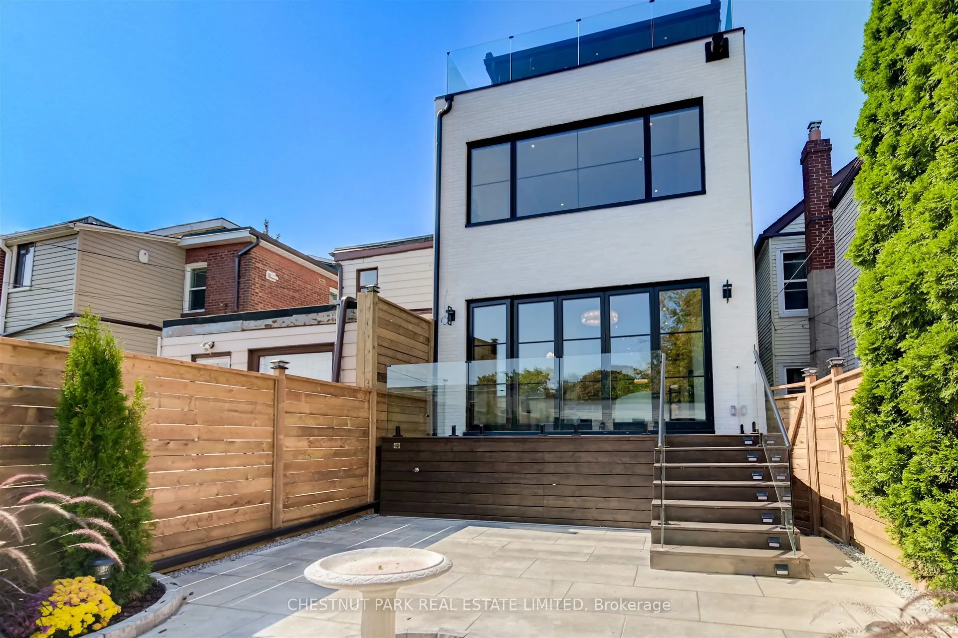 539 Crawford Street